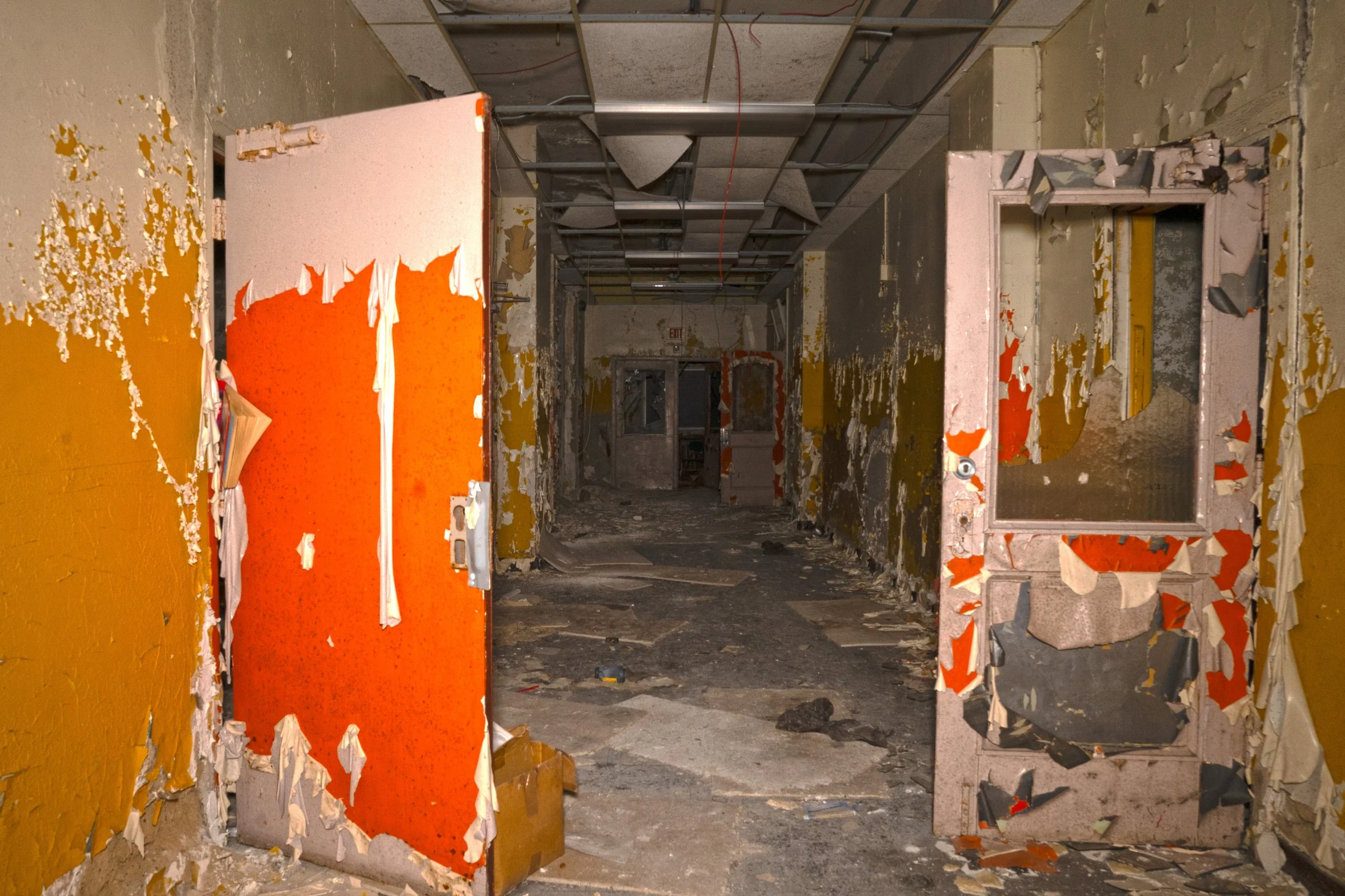1st floor hallway shot 4