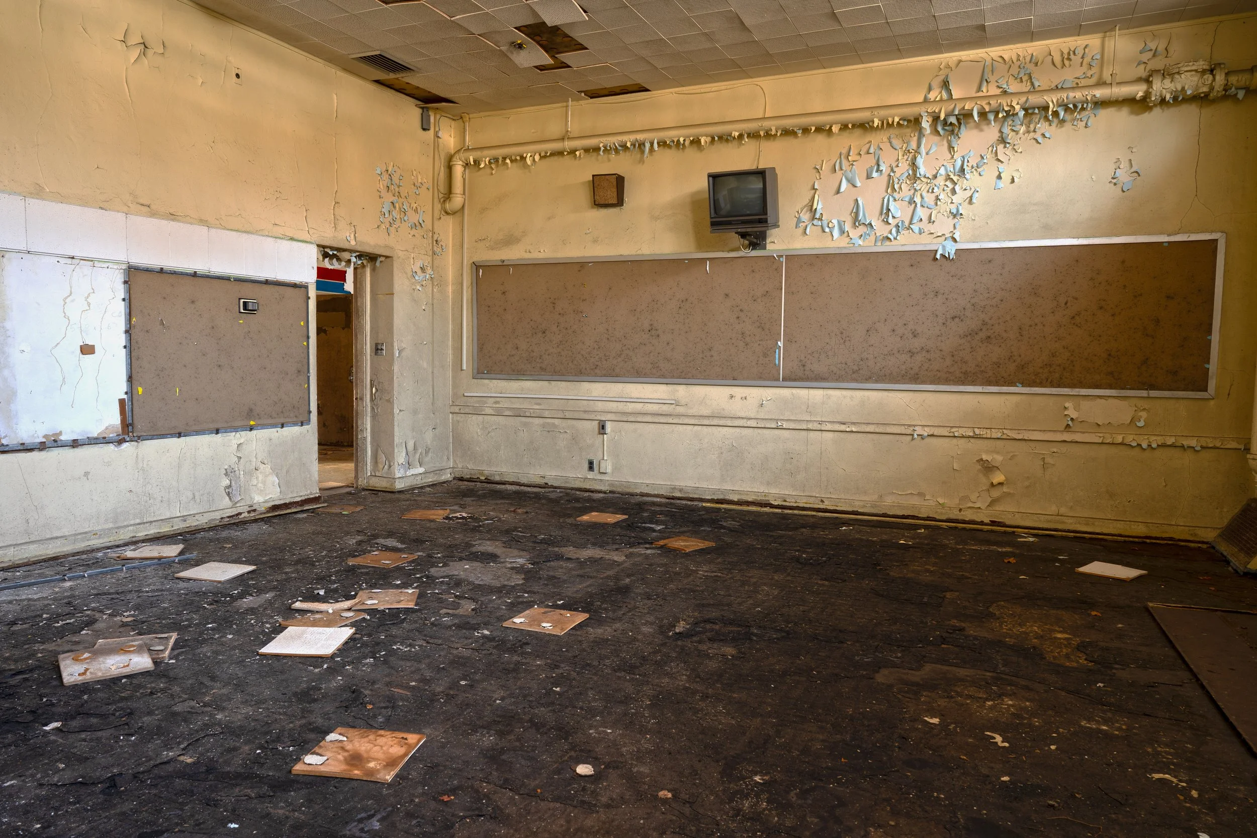 classroom in 1924 wing