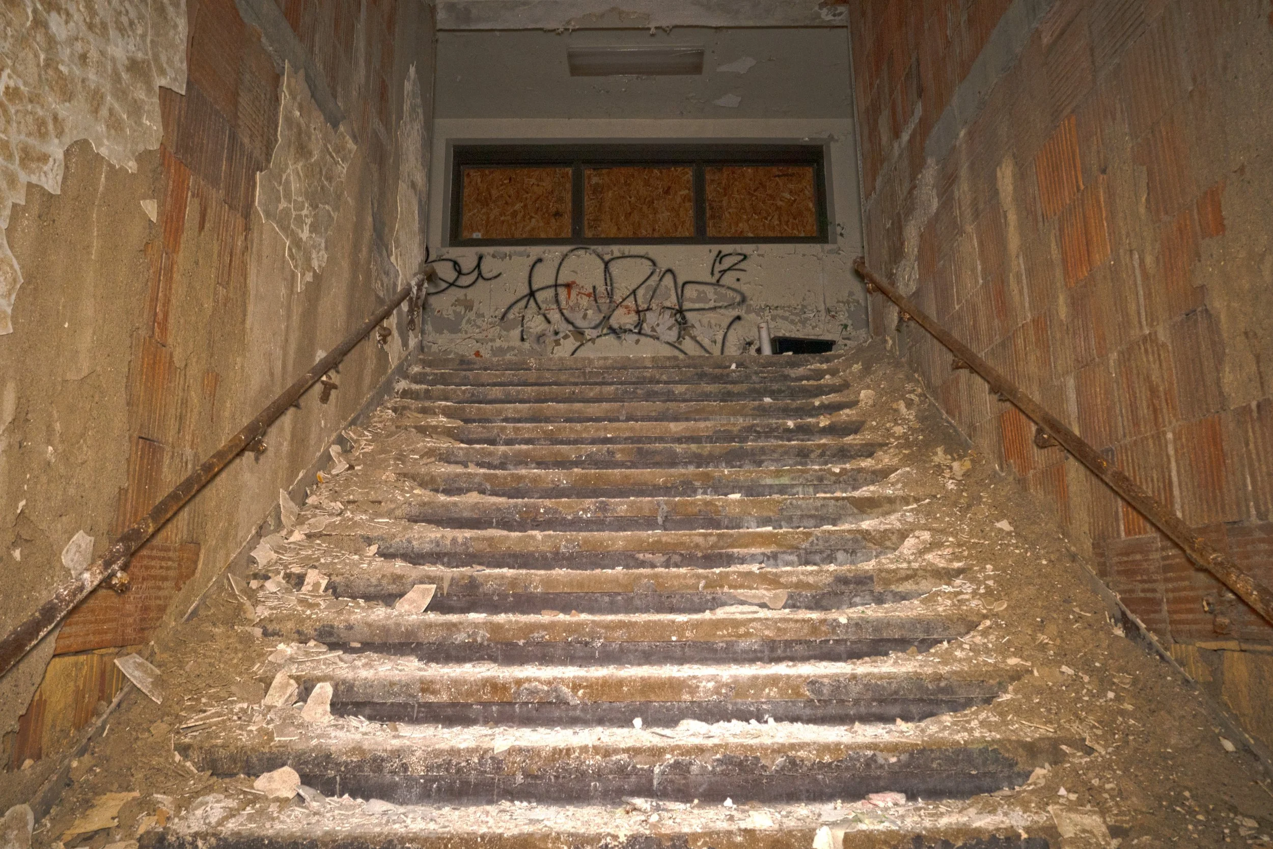 Main Staircase looking up to 2nd floor