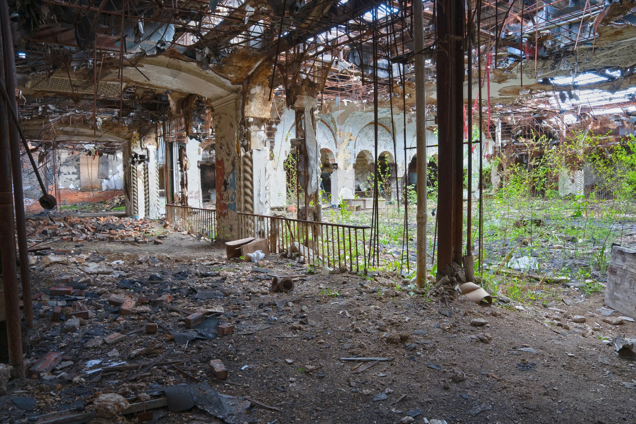 Nearby to were the bands would come up to the ballroom floor