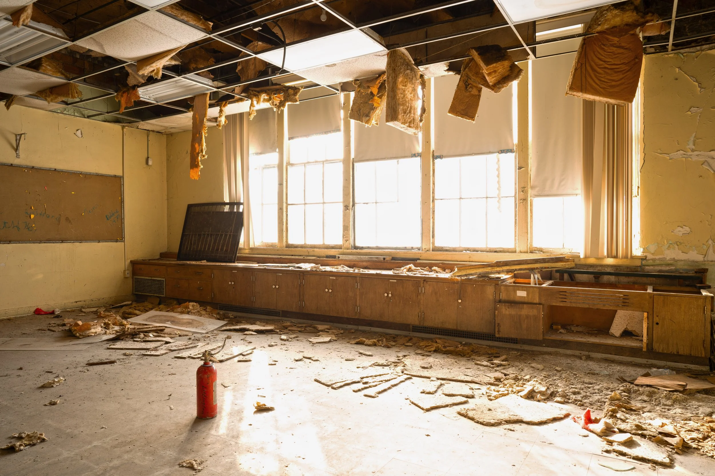 Classrooms in the 1924 wing remain in more poor shape then their 1955 wing counterparts 