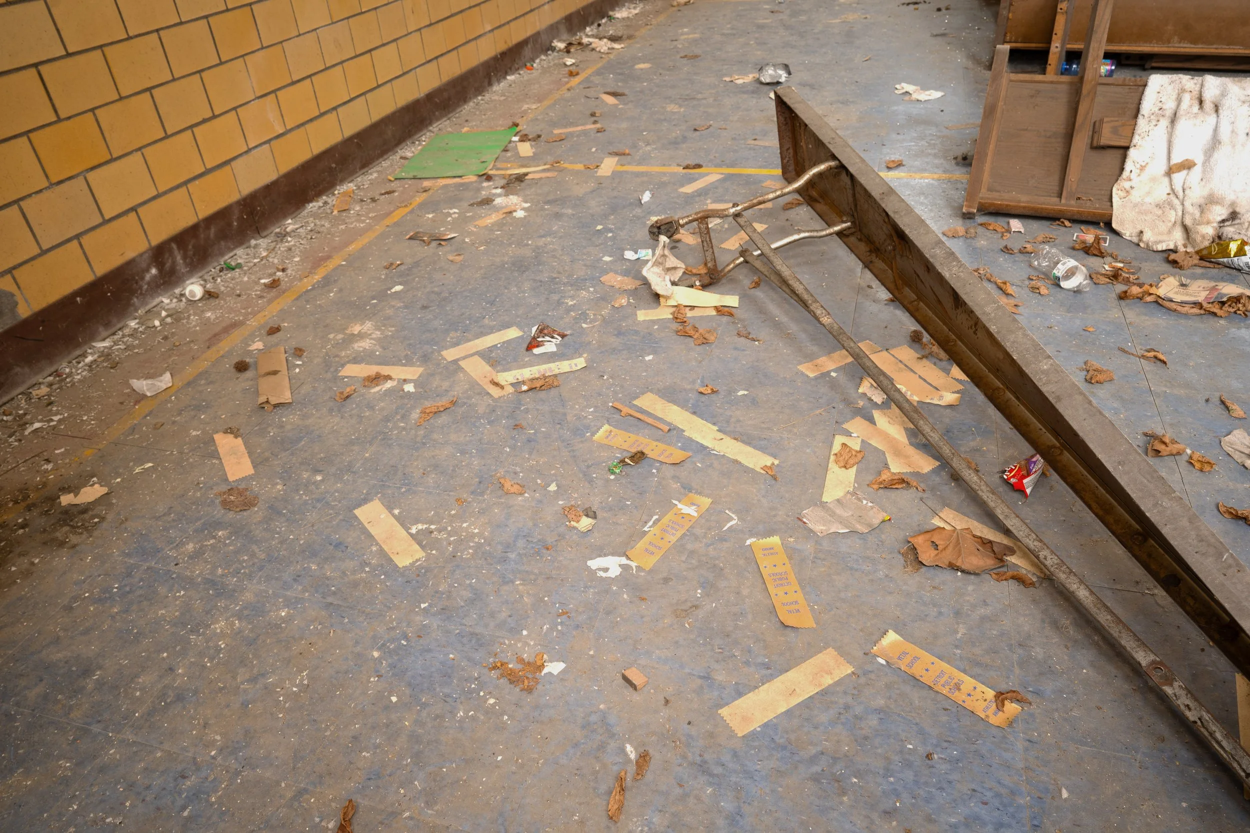 Gymnasium shot 9 (Awards on the floor)