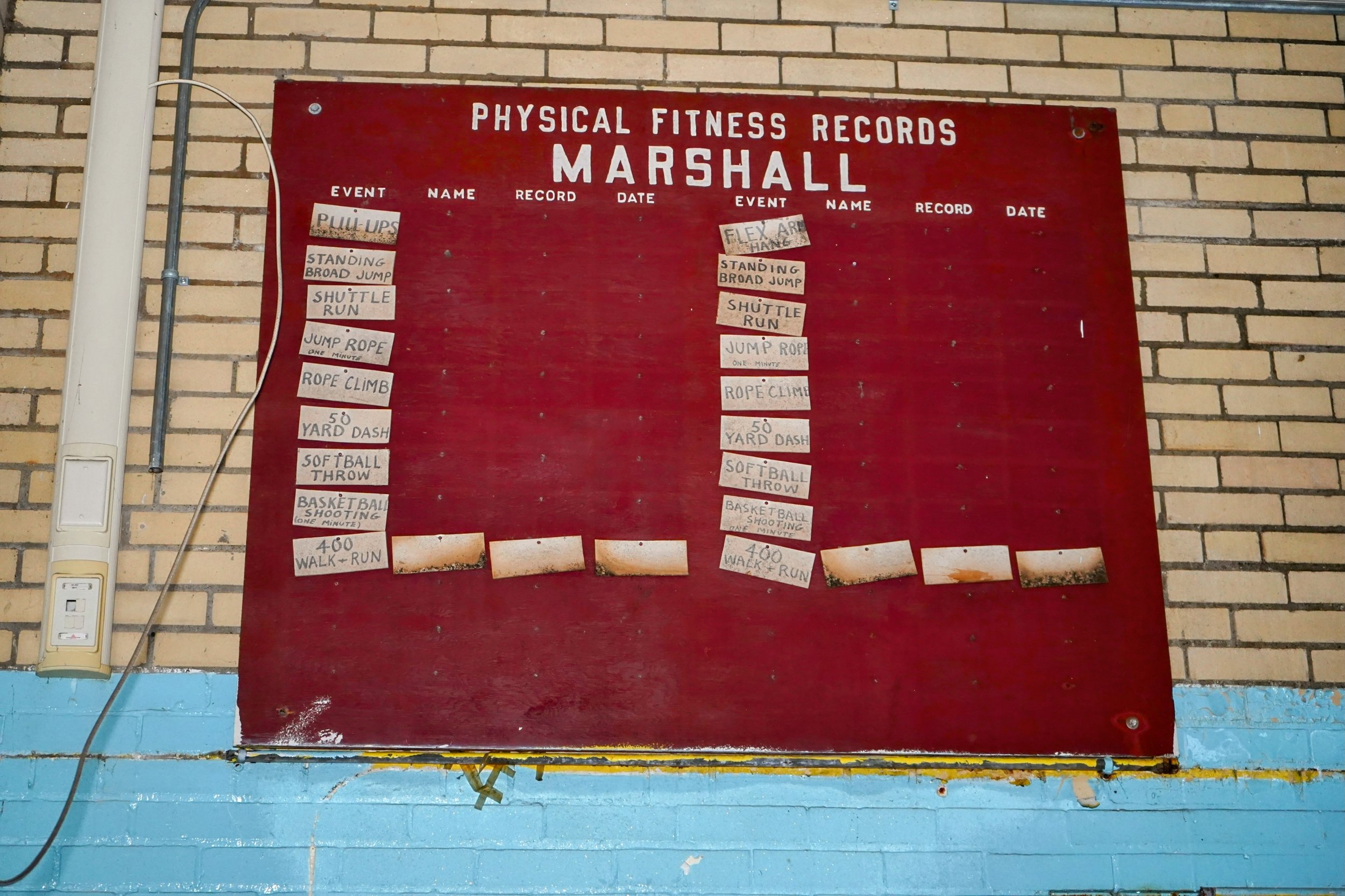 gymnasium shot 5 (Record Board)