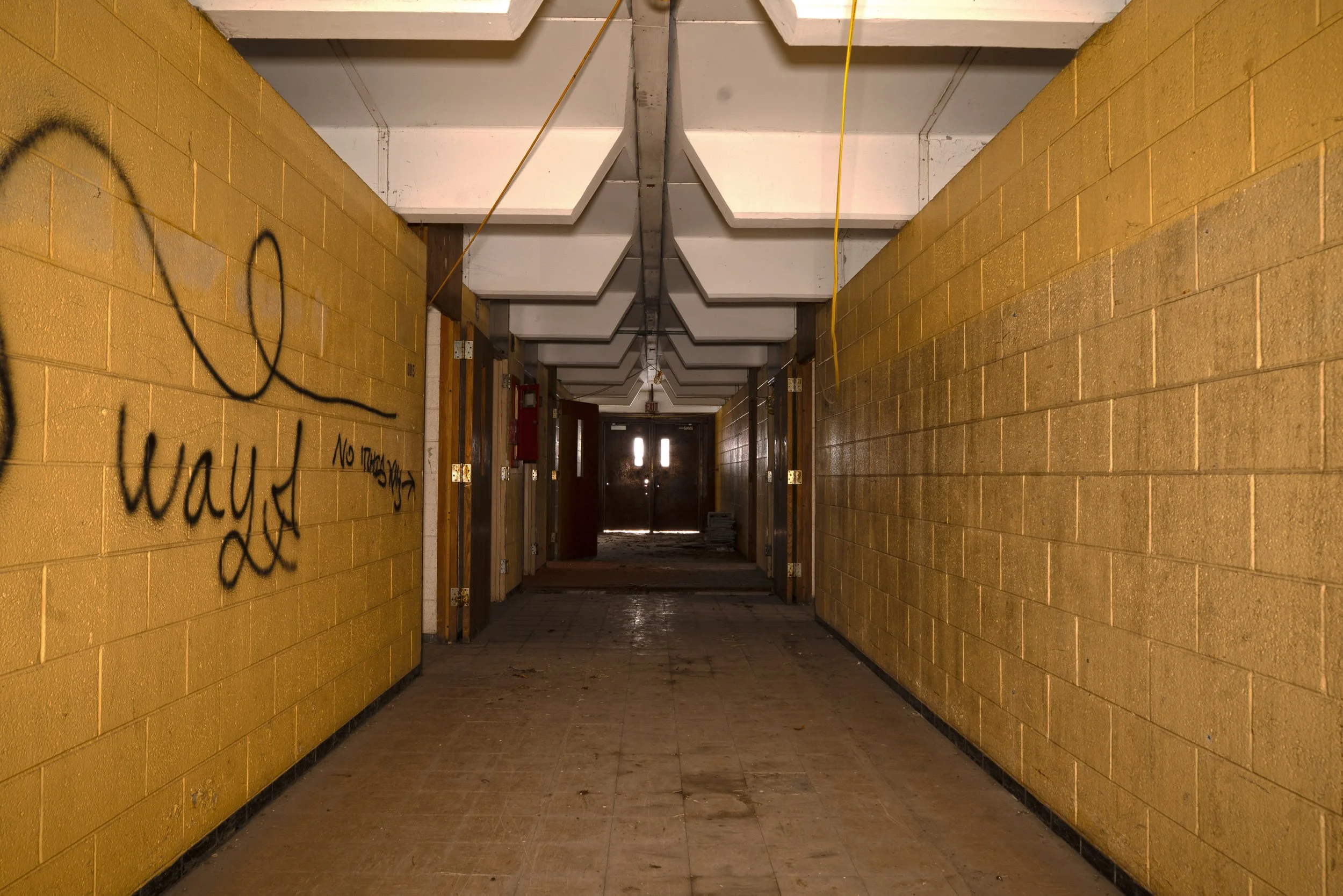 1961 addition hallway shot 5