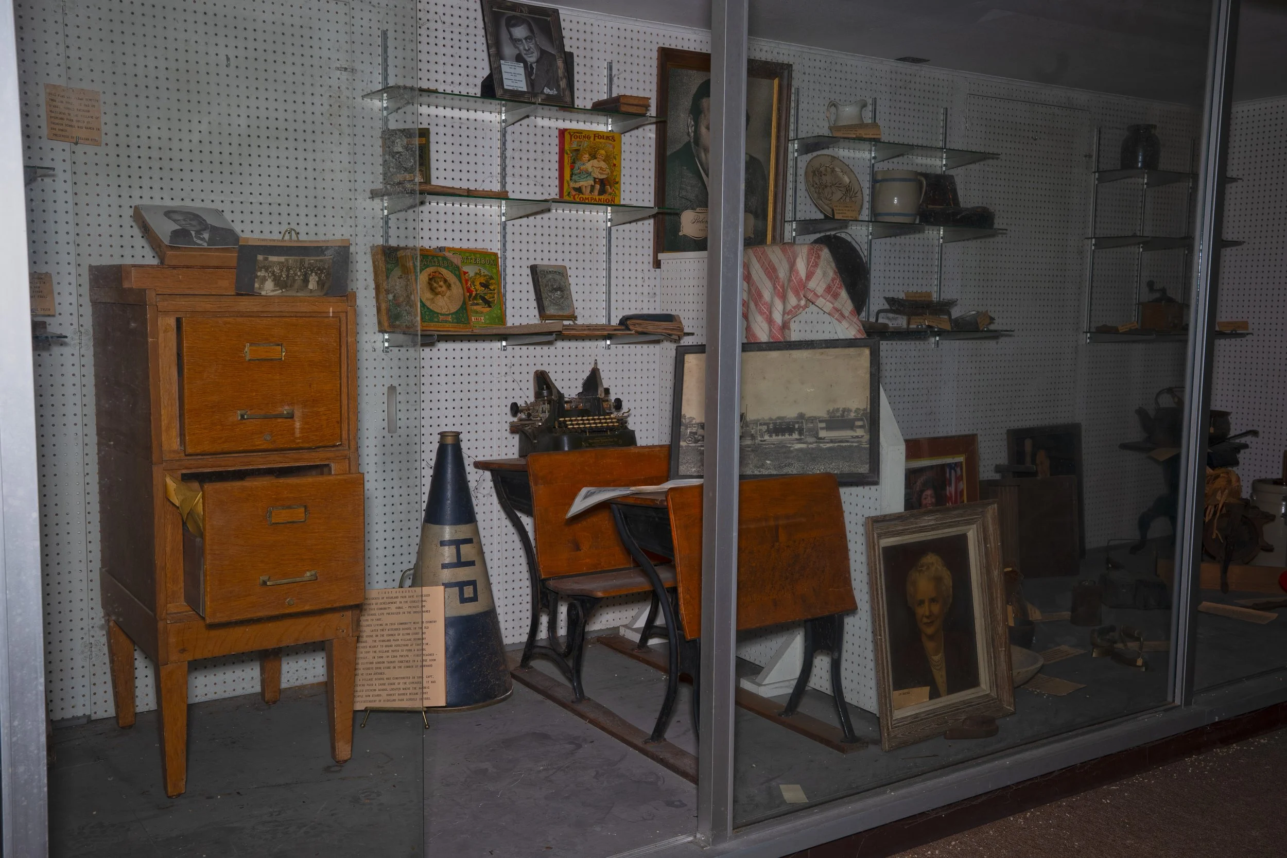 Highland Park Historical Museum shot 9 (Artifacts behind glass case)