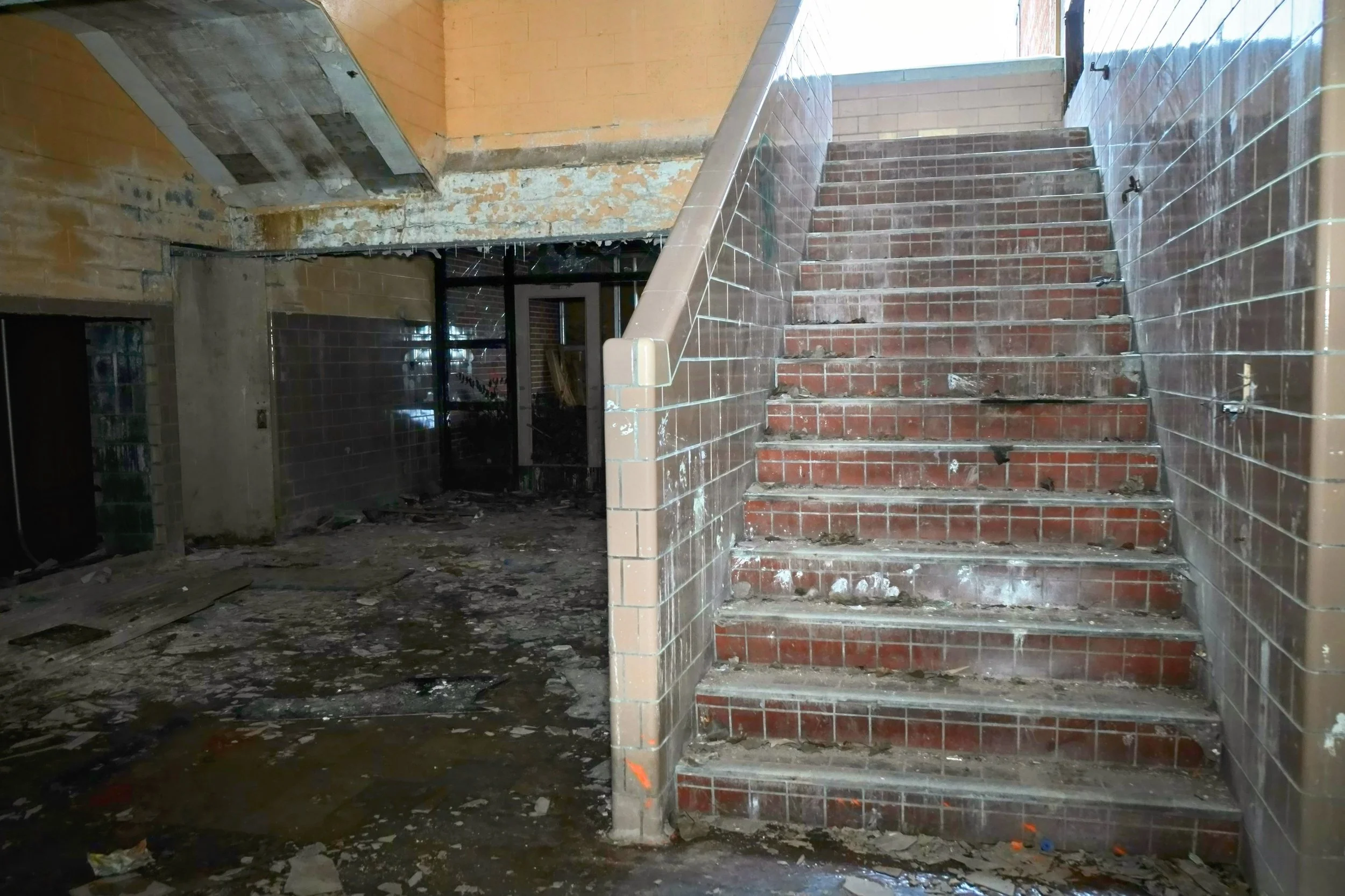 Staircase leading to 2nd floor 