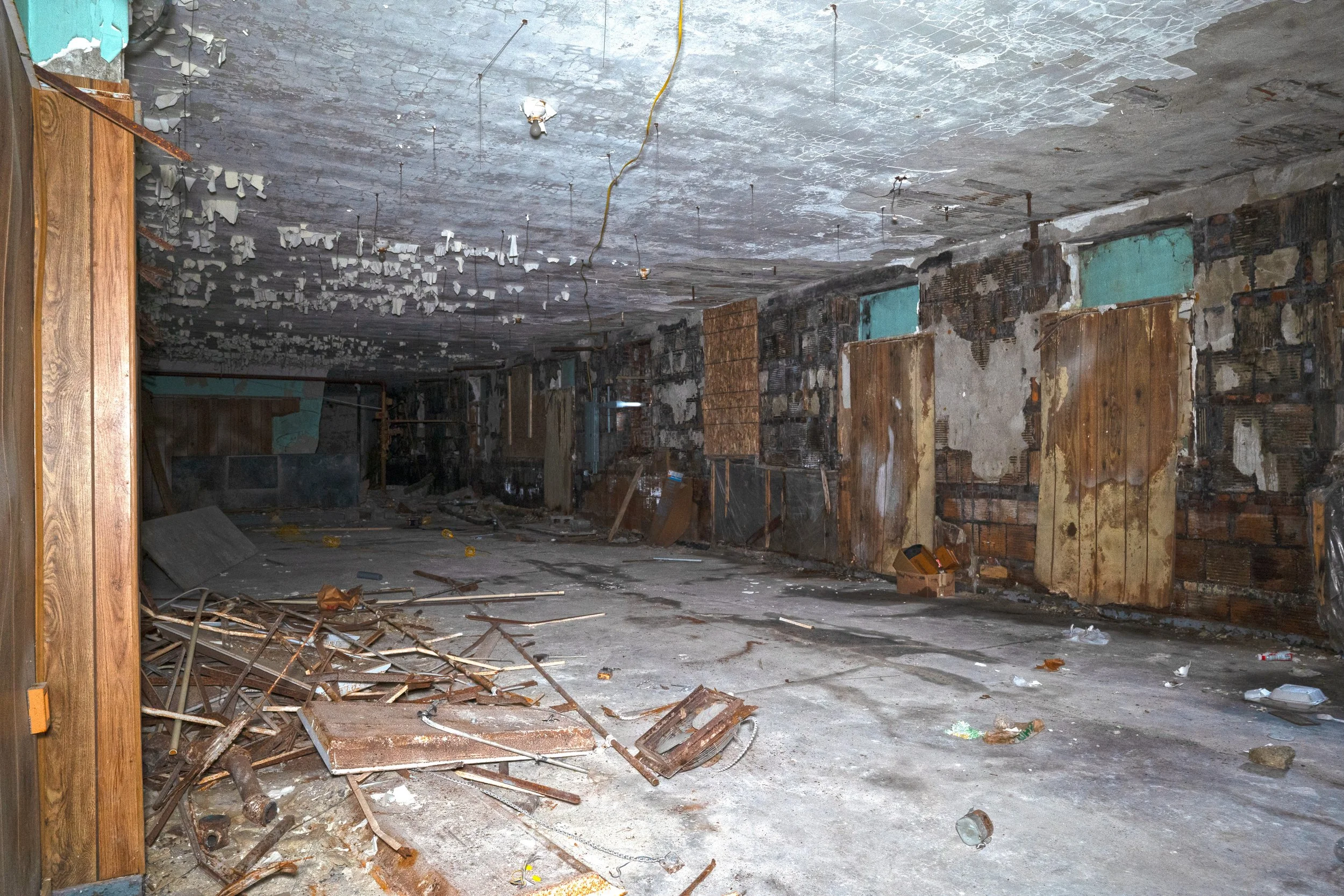 Large 1st floor space 