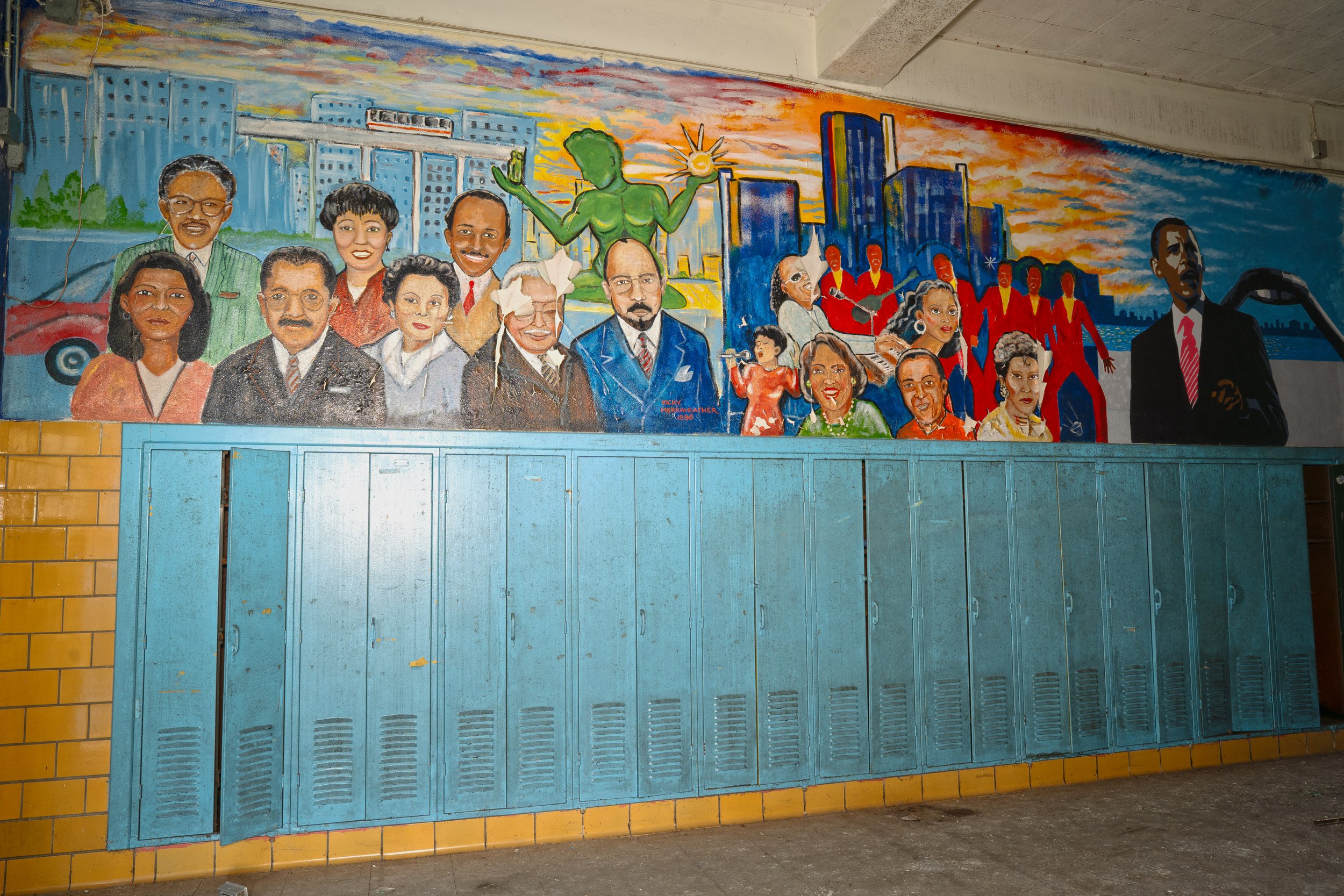 Murals on the 1st floor shot 9