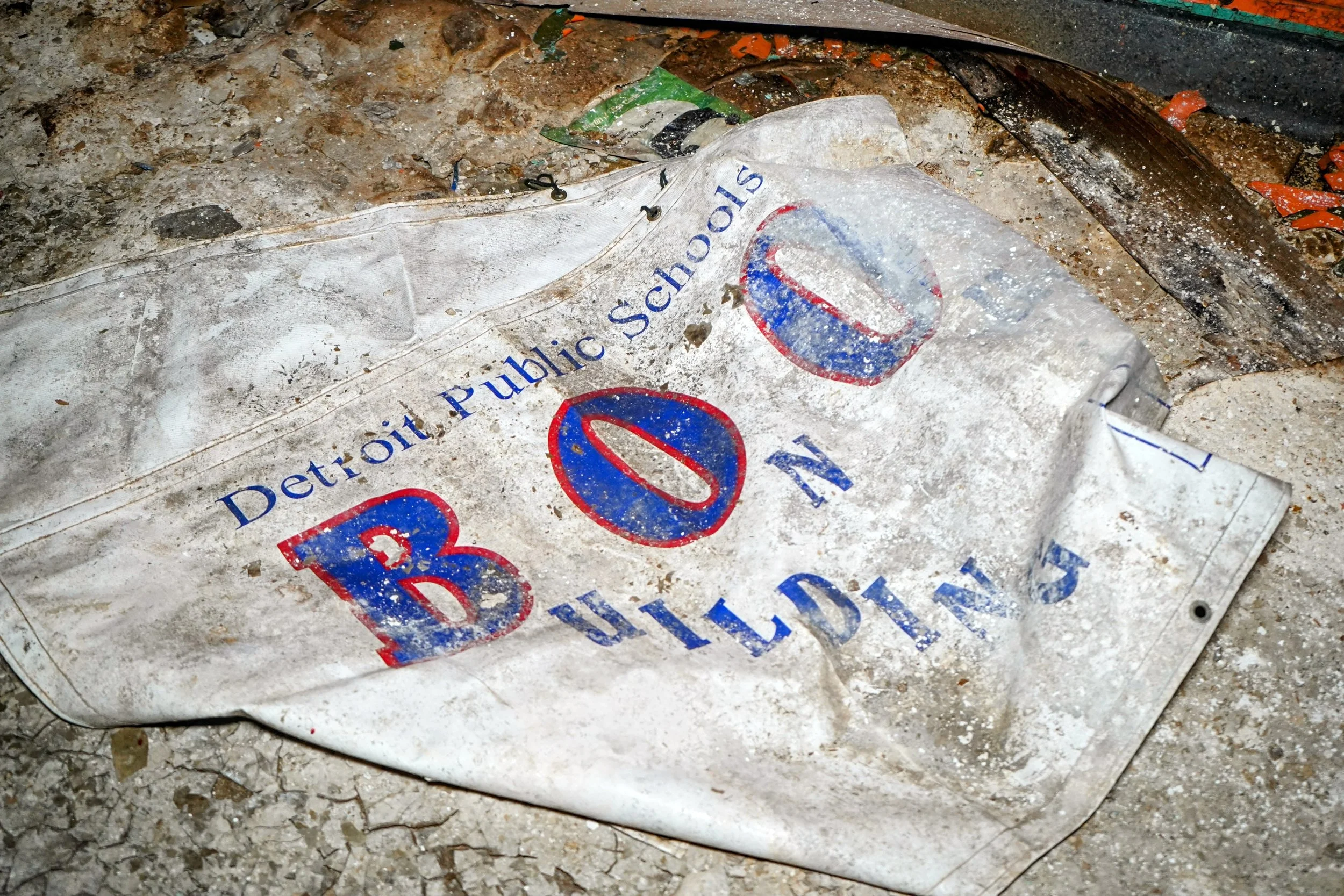 banner left to decay