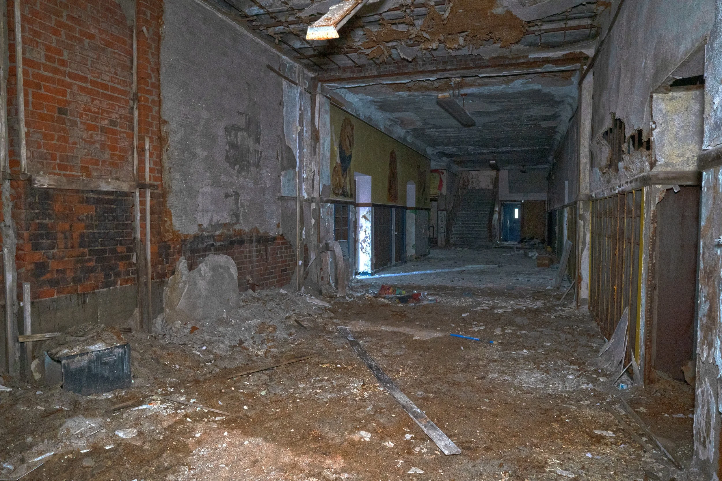 Other side of the long hallway