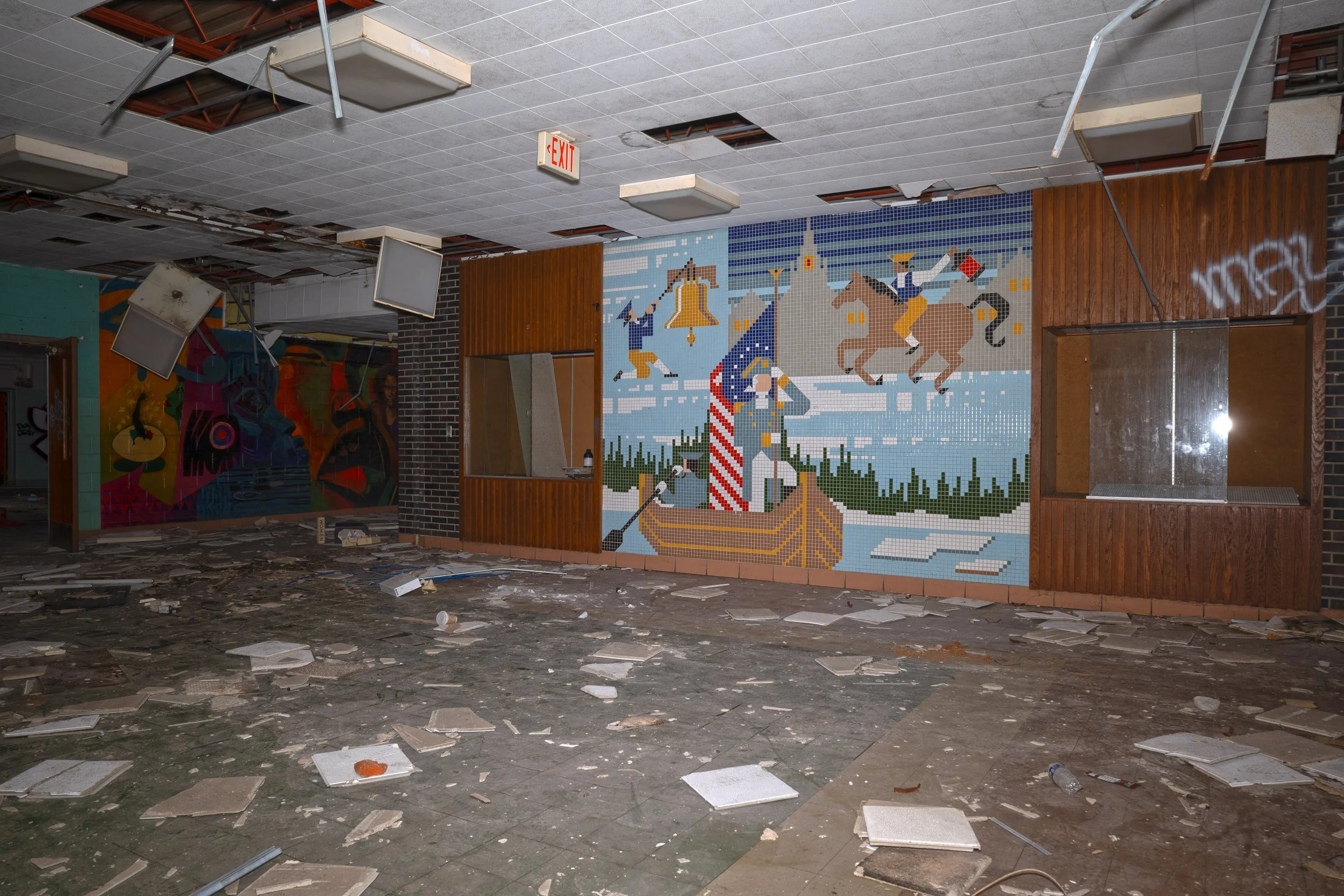 In the main concourse of Campbell a perfectly intact mural of George Washington crossing the Delaware River remains
