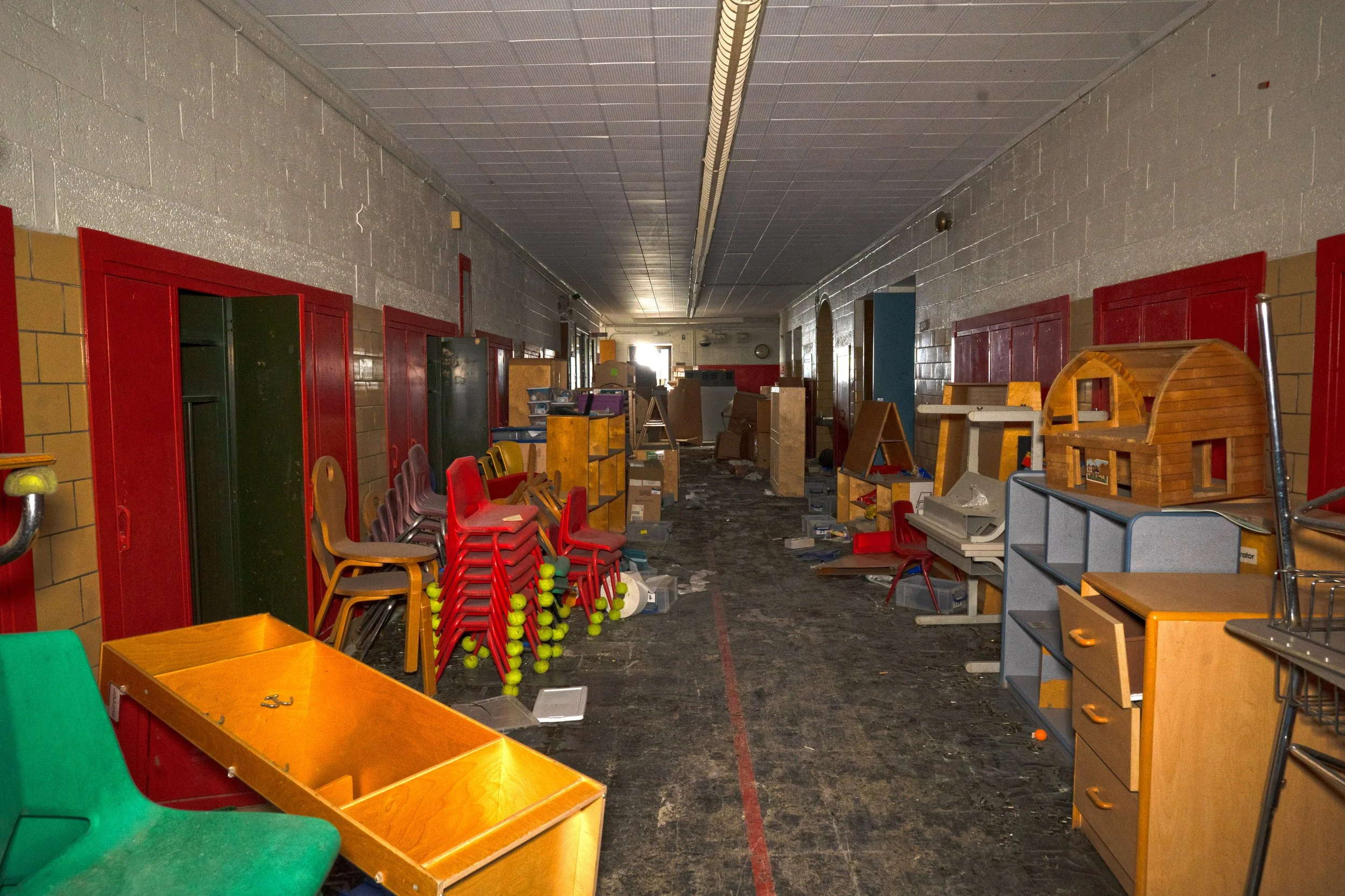 1st floor hallway shot 4