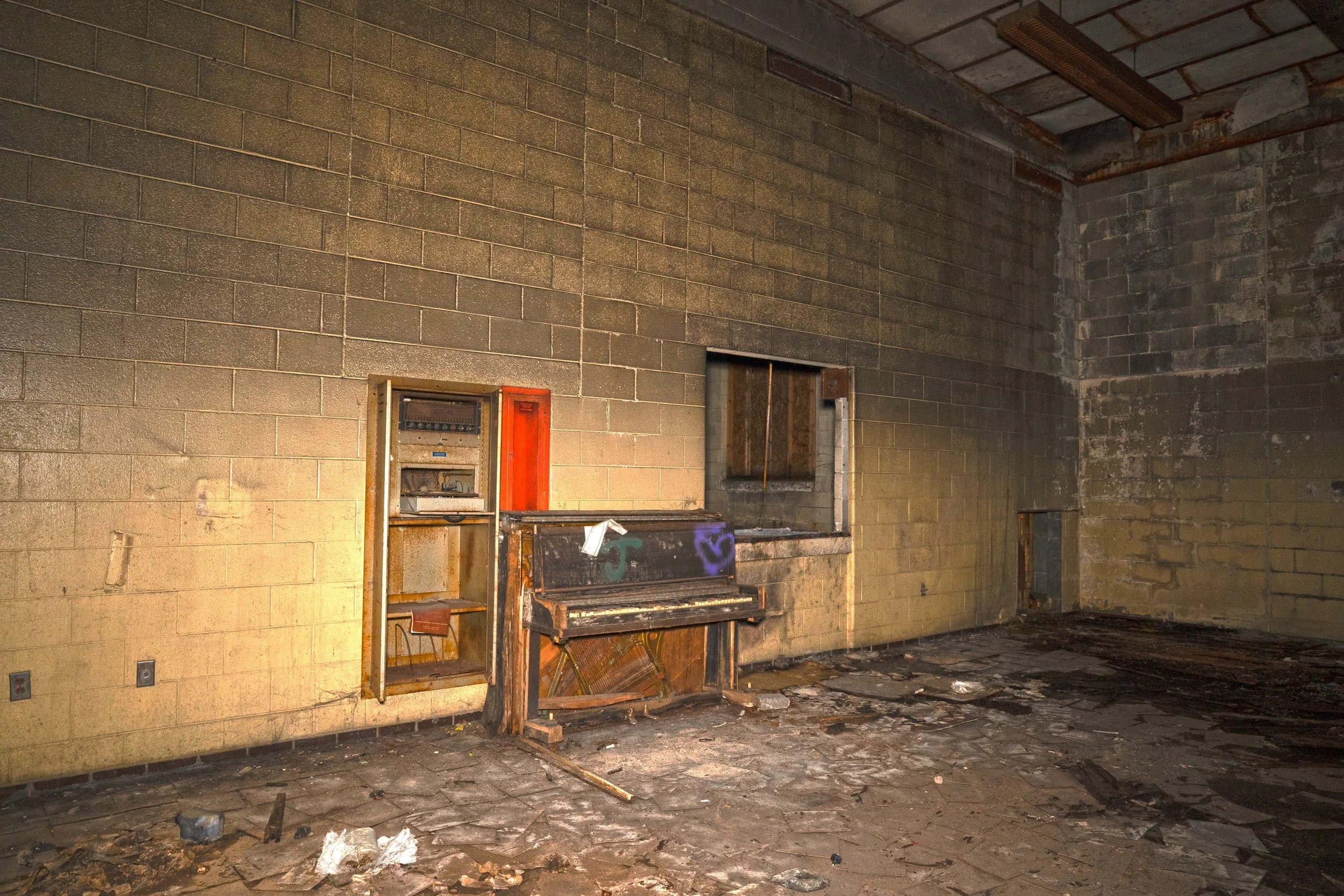 A kitchen serving area is also is in the auditorium 