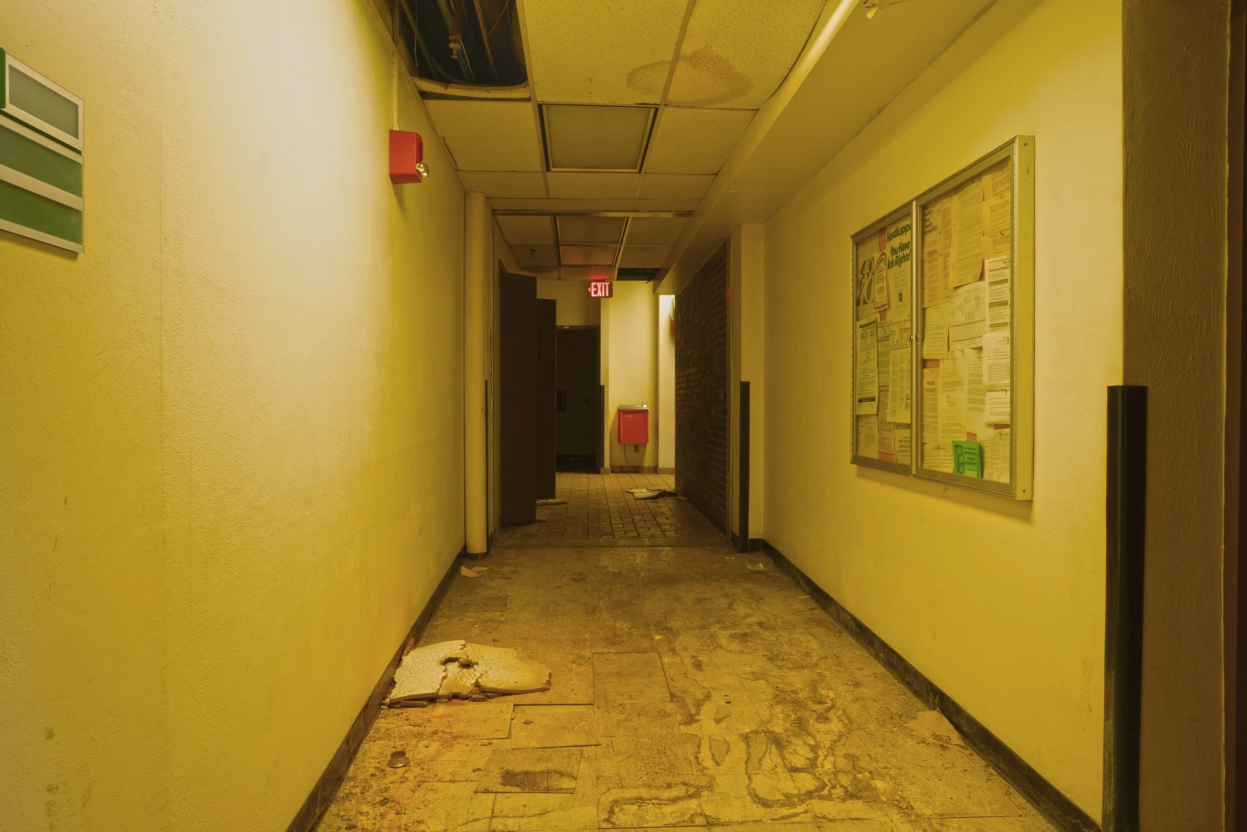 looking back to the main 1st floor hallway from the side hallway
