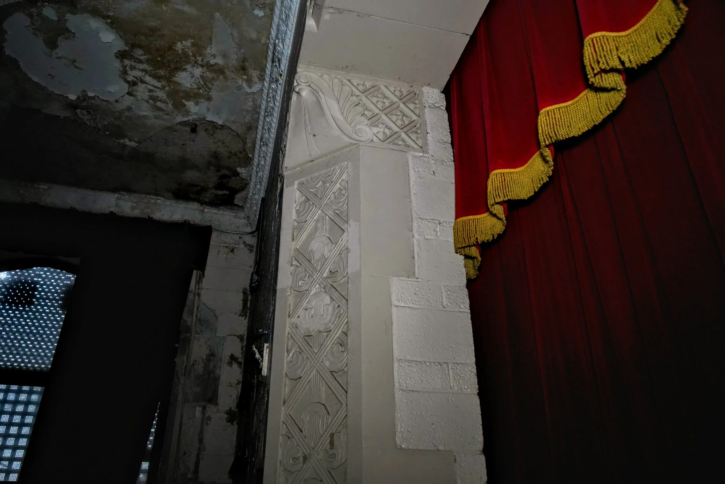 Architectural details on the sides of the stage shot 2