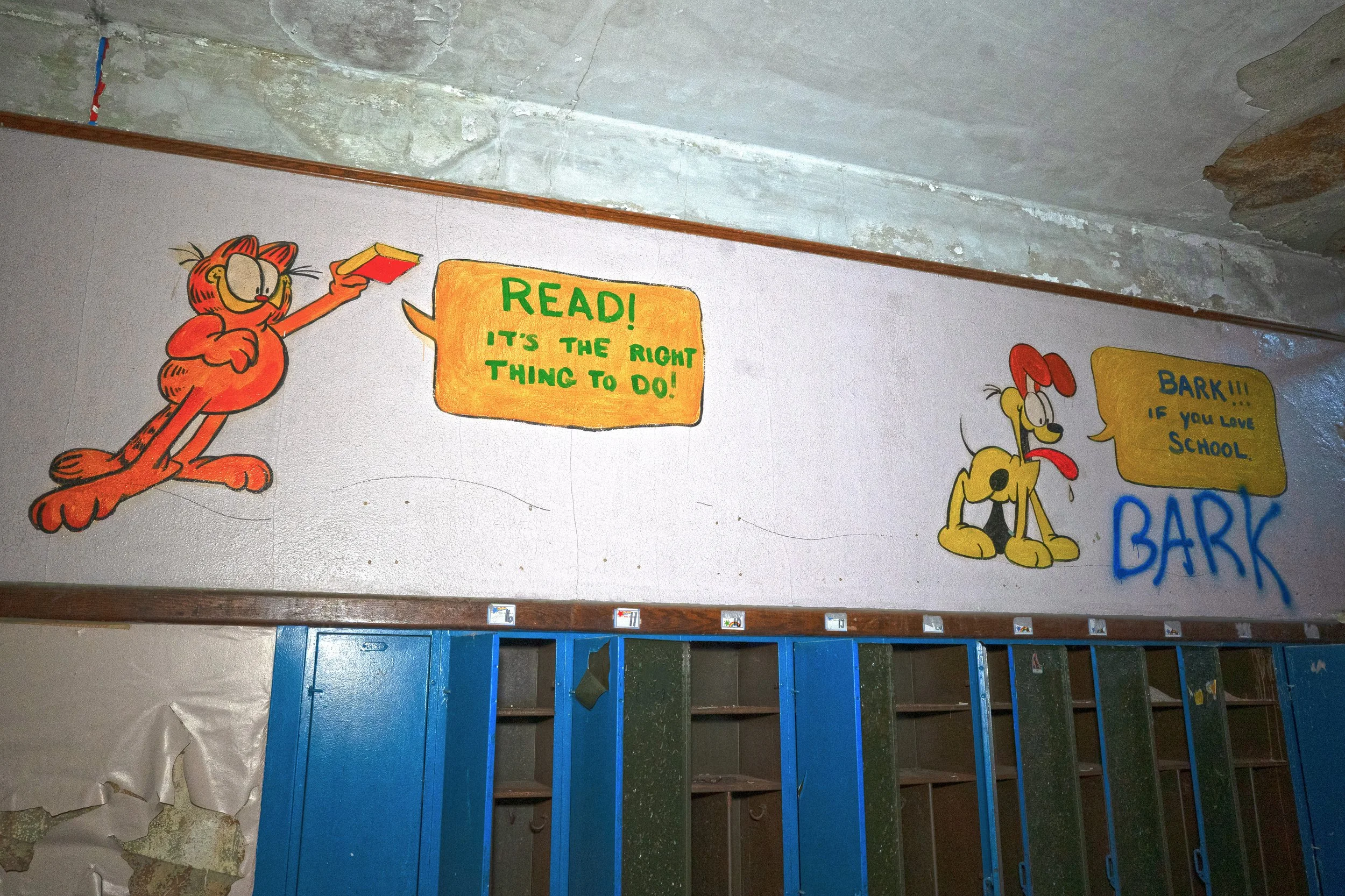 Cartoon mural shot 6