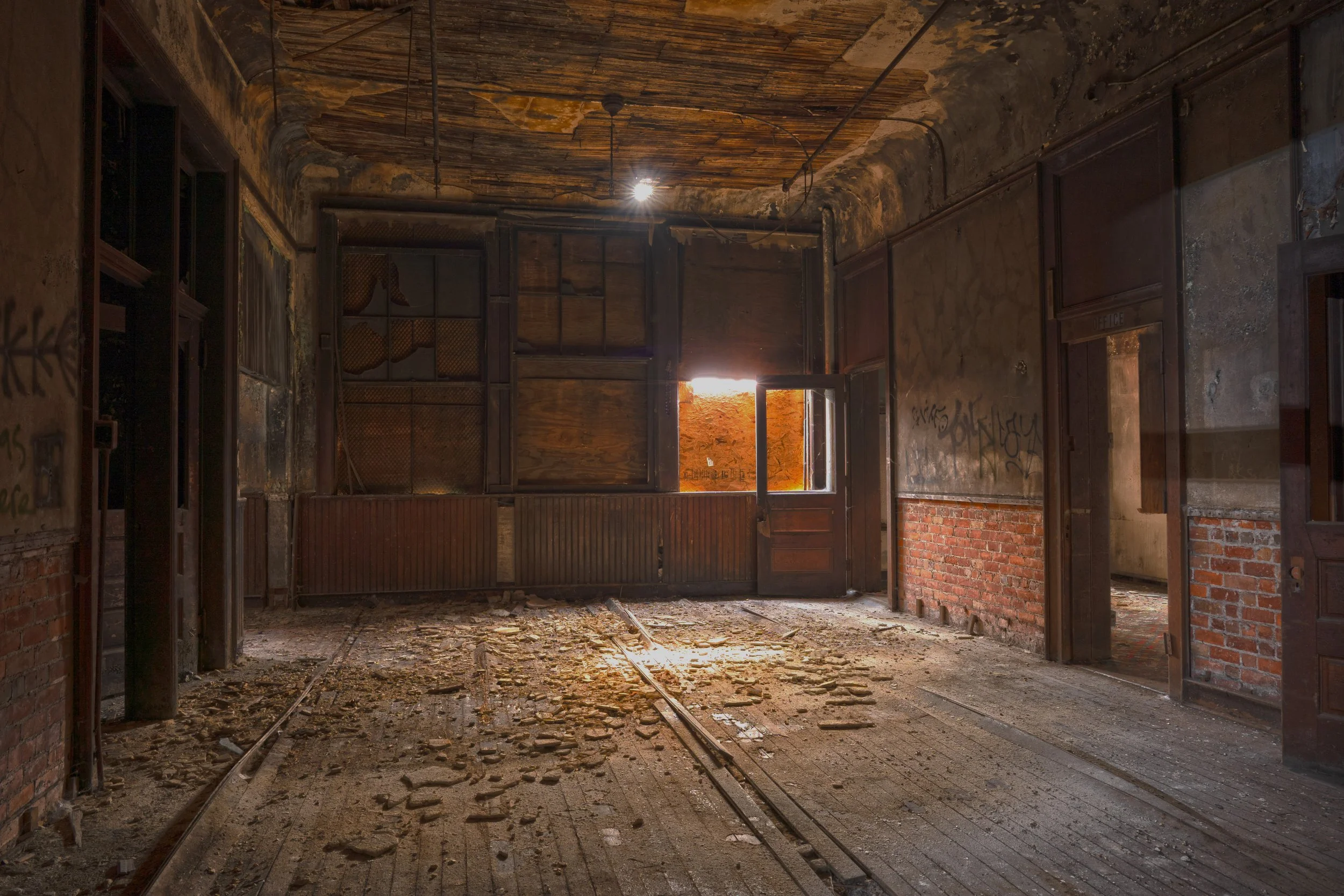 1st floor hallway shot 4