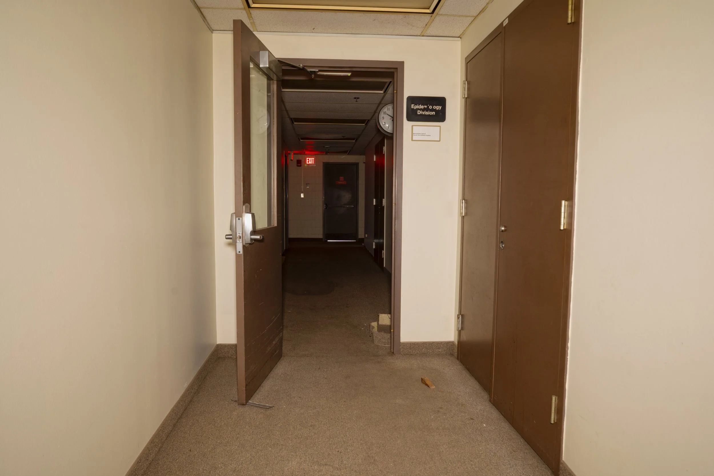 1st floor hallway