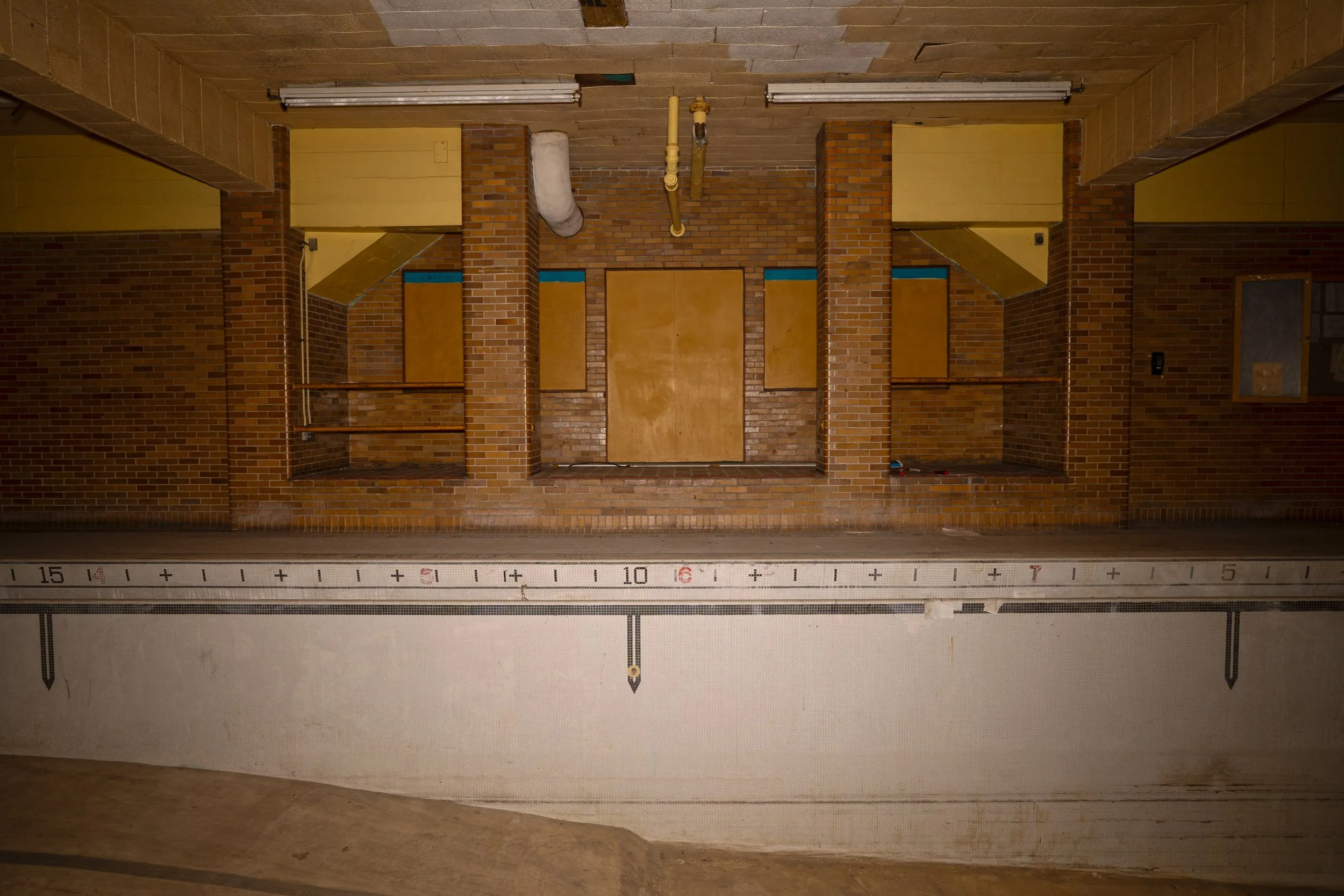 Bricks in the pool section are nearly untouched