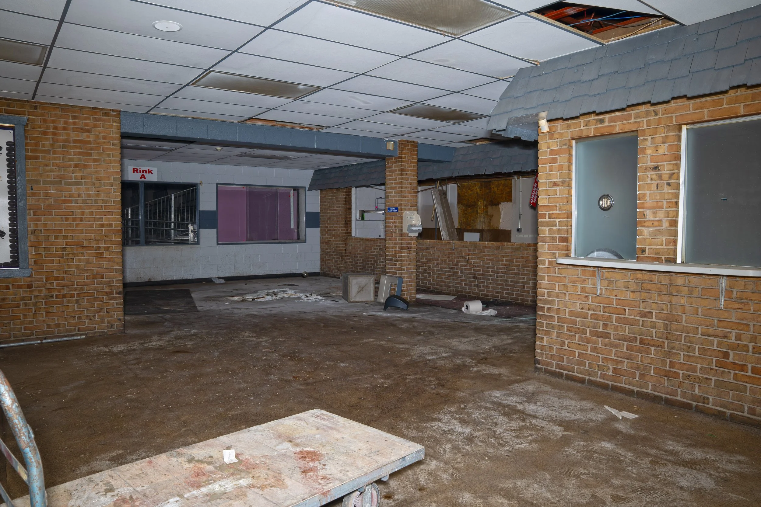 Rink admission area shot 1