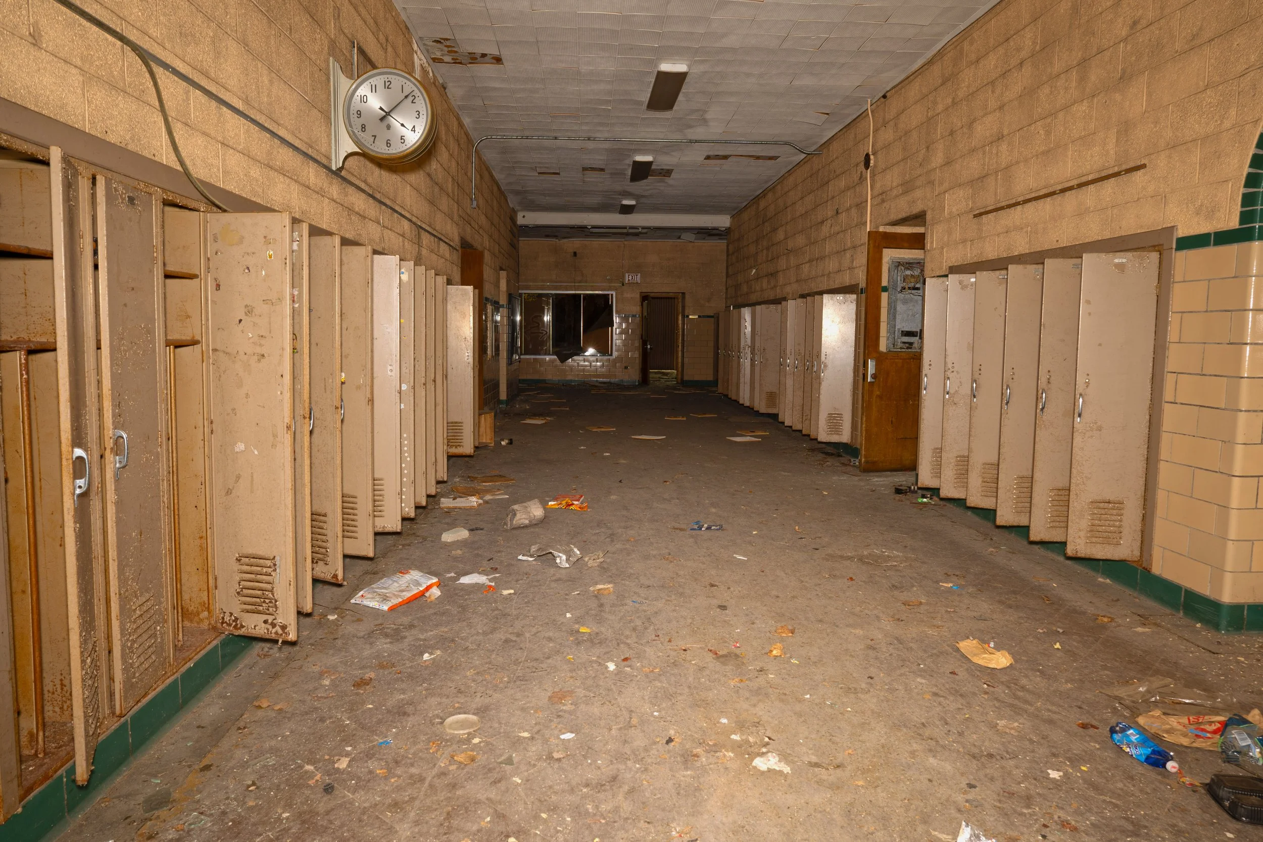 1st floor hallway shot 2 (Note the clock still intact a semi rare thing to see intact in this regard in City owned schools)