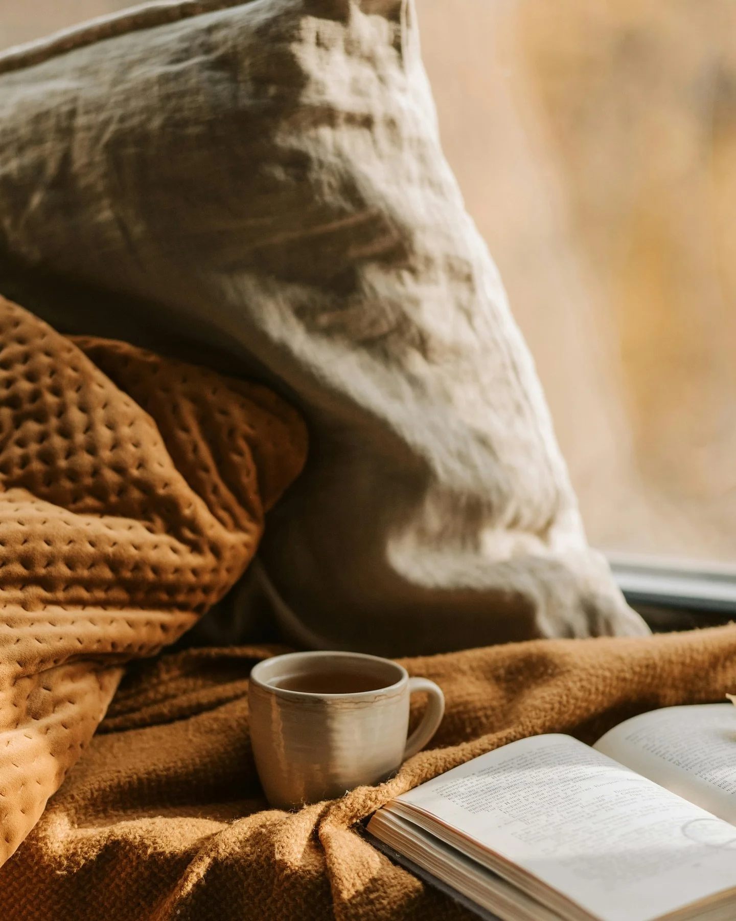 Your home could be warmer this winter! 

Sick of wearing slippers and hoodies when you get out of bed in the morning and making porridge just to warm up? Your house doesn&rsquo;t have to be that cold just because it&rsquo;s older! 

Double glazing is