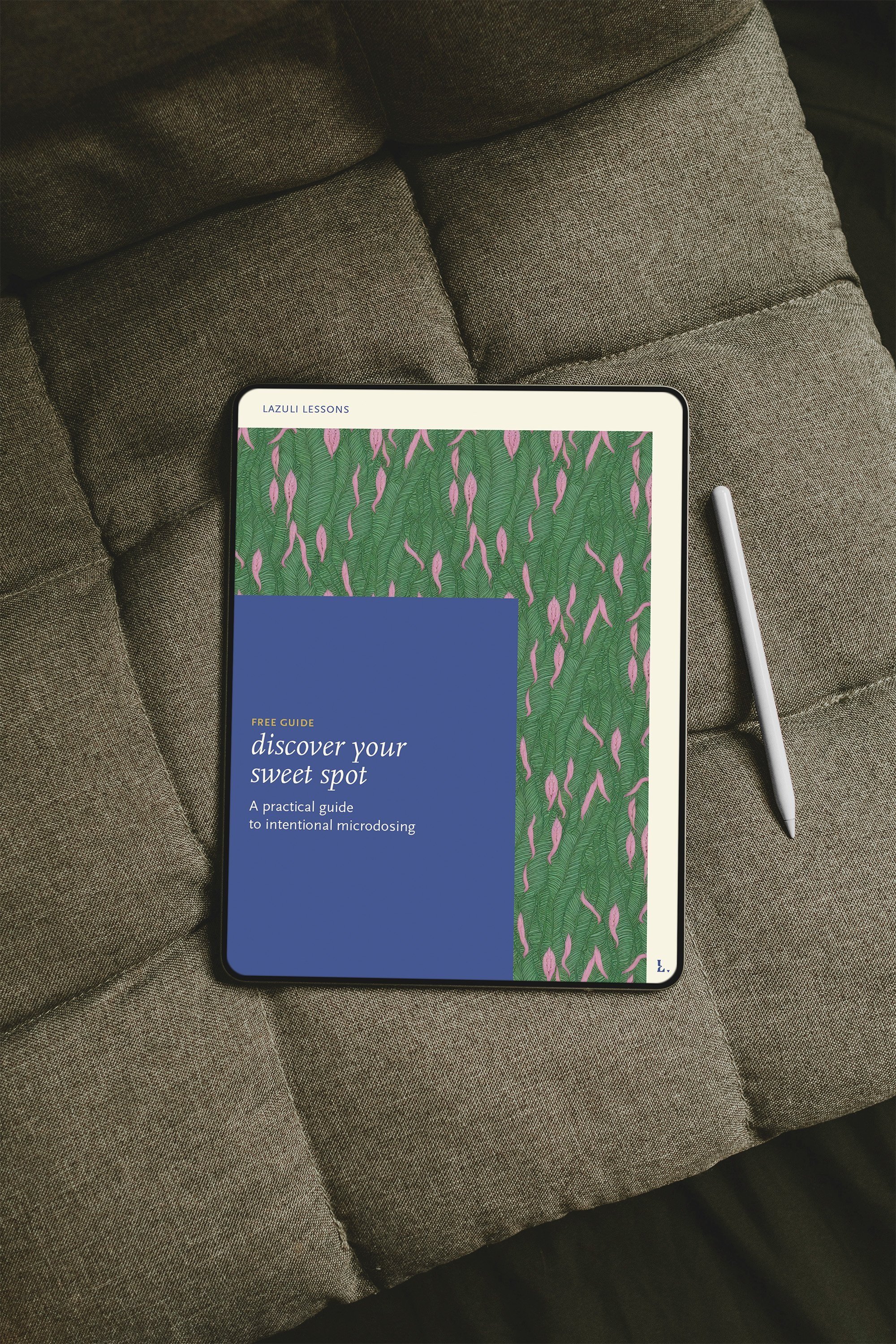 Free+iPad+Pro+with+Pencil+Mockup.jpg