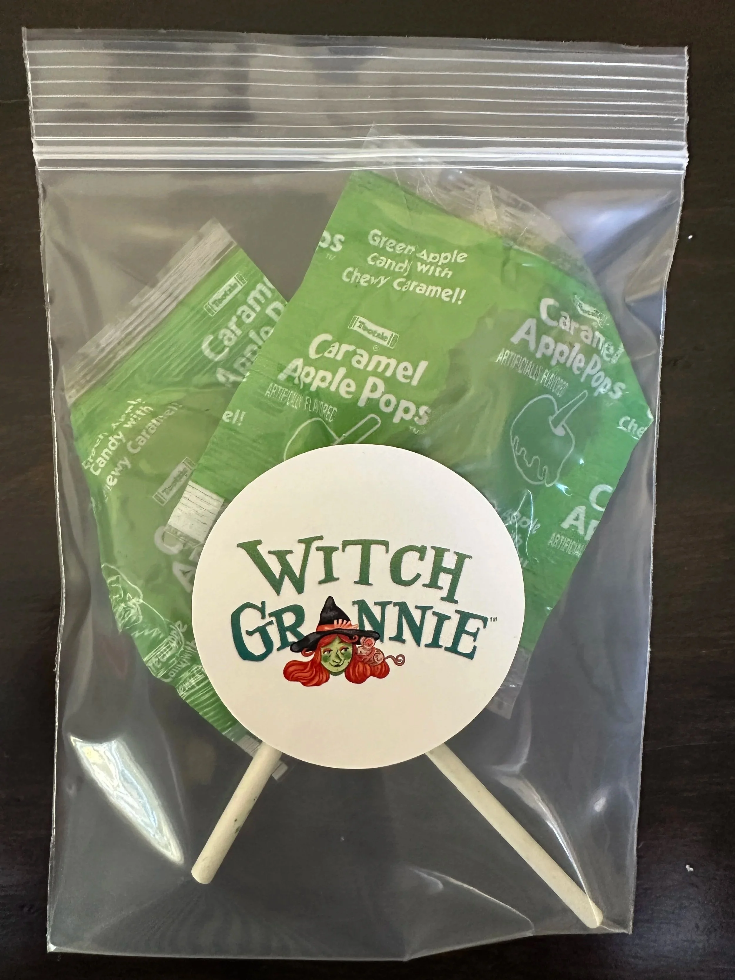 candy+apple+lollipops+shop.jpg