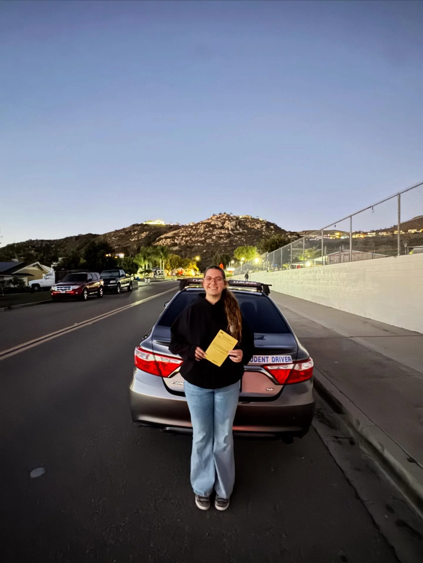 6 HRS complete 🚙💨 if anyone needs behind the wheel Driving Lessons call Audrey. 🏒 🌽 👩&zwj;🌾 🐰 🐇 🎨🖌️📚