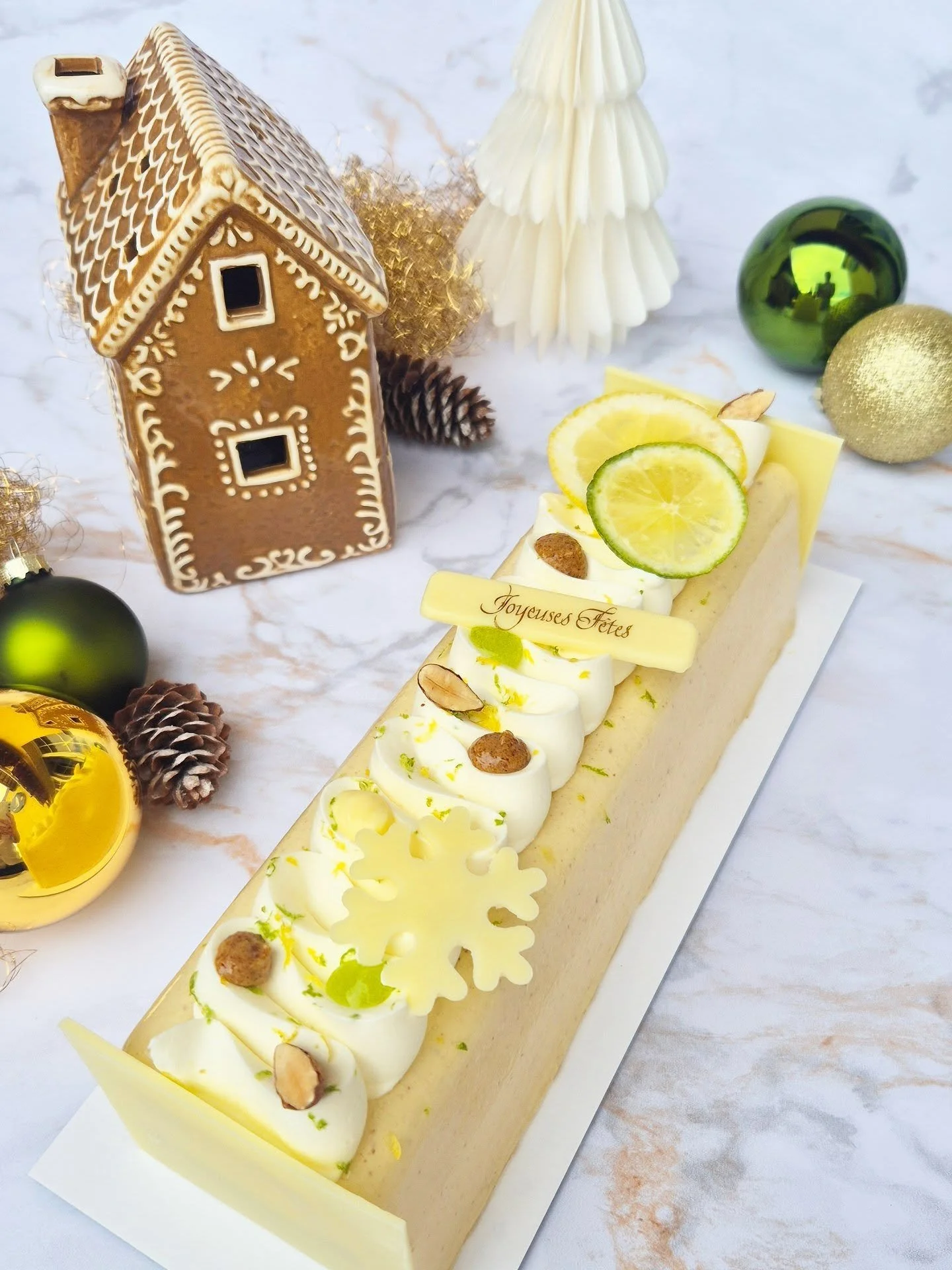 𝐵𝑢̂𝑐ℎ𝑒 𝑐𝑖𝑡𝑟𝑜𝑛 𝑣𝑒𝑟𝑡 - 𝑎𝑚𝑎𝑛𝑑𝑒 🍋

𝐼𝑑𝑒́𝑎𝑙 𝑝𝑜𝑢𝑟 𝑐𝑙𝑜̂𝑡𝑢𝑟𝑒𝑟 𝑙𝑒 𝑟𝑒𝑝𝑎𝑠 𝑒𝑛 𝑡𝑜𝑢𝑡𝑒 𝑙𝑒́𝑔𝑒̀𝑟𝑒𝑡𝑒́ ✨️

&bull; 𝑚𝑜𝑢𝑠𝑠𝑒 𝑝𝑟𝑎𝑙𝑖𝑛𝑒́ 𝑎𝑚𝑎𝑛𝑑𝑒 𝑚𝑎𝑖𝑠𝑜𝑛 
&bull; 𝑐𝑟𝑒́𝑚𝑒𝑢𝑥 𝑐𝑖𝑡𝑟𝑜𝑛 𝑣𝑒