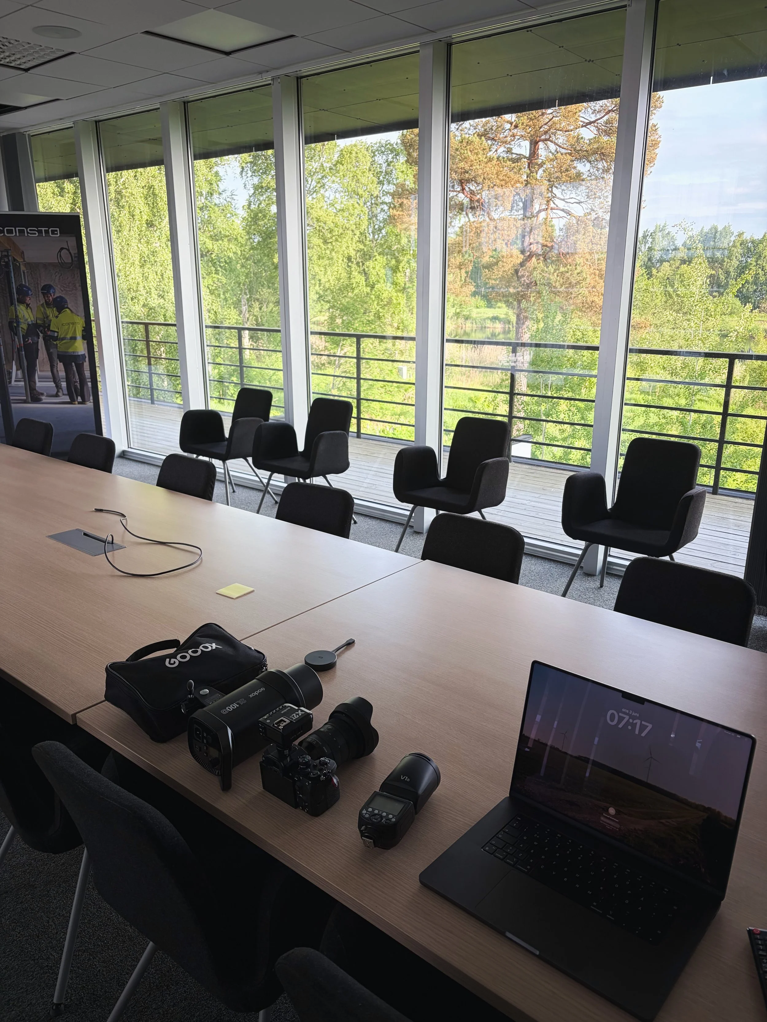 En vecka med personalfotografering p&aring; huvudkontoret i Karlstad hos @constosverige 📸

N&auml;stan 50 medarbetare fotograferade f&ouml;r att st&auml;rka deras bildbank och visuella kommunikation.