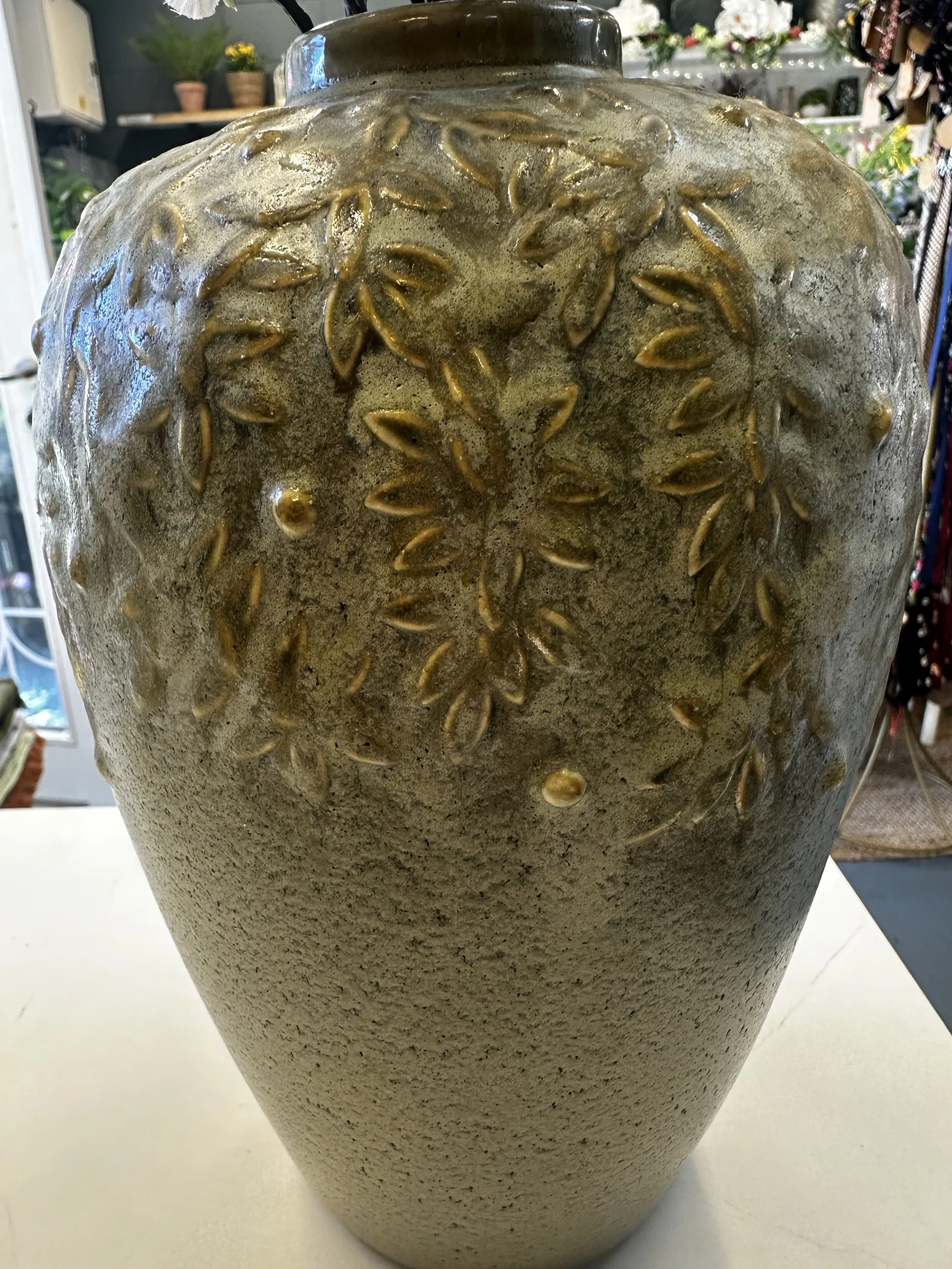 ceramic vase1.jpg