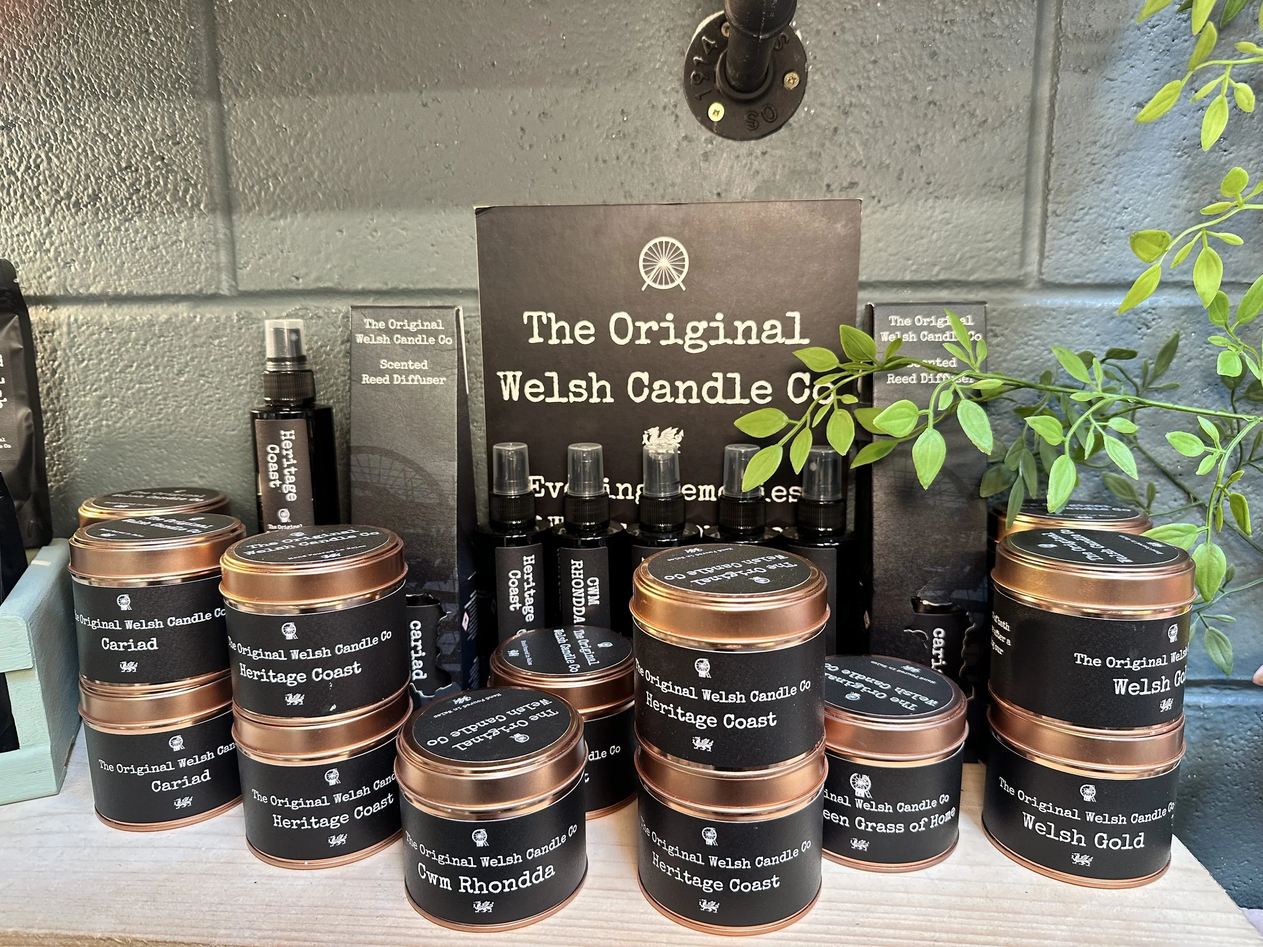 Welsh Candle company - main pic.jpg