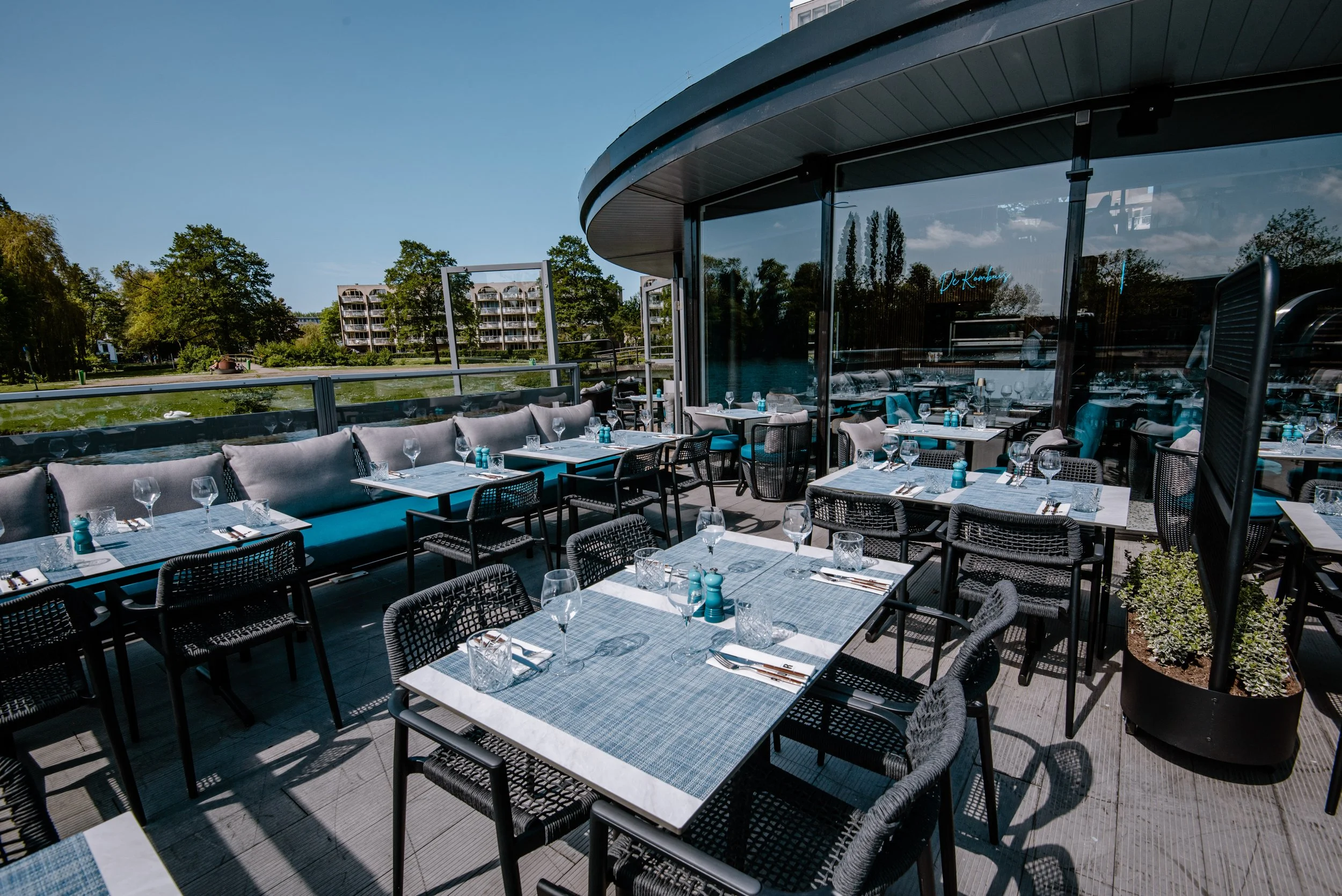 PuuRR aan de Dobbe in de terras top 100!