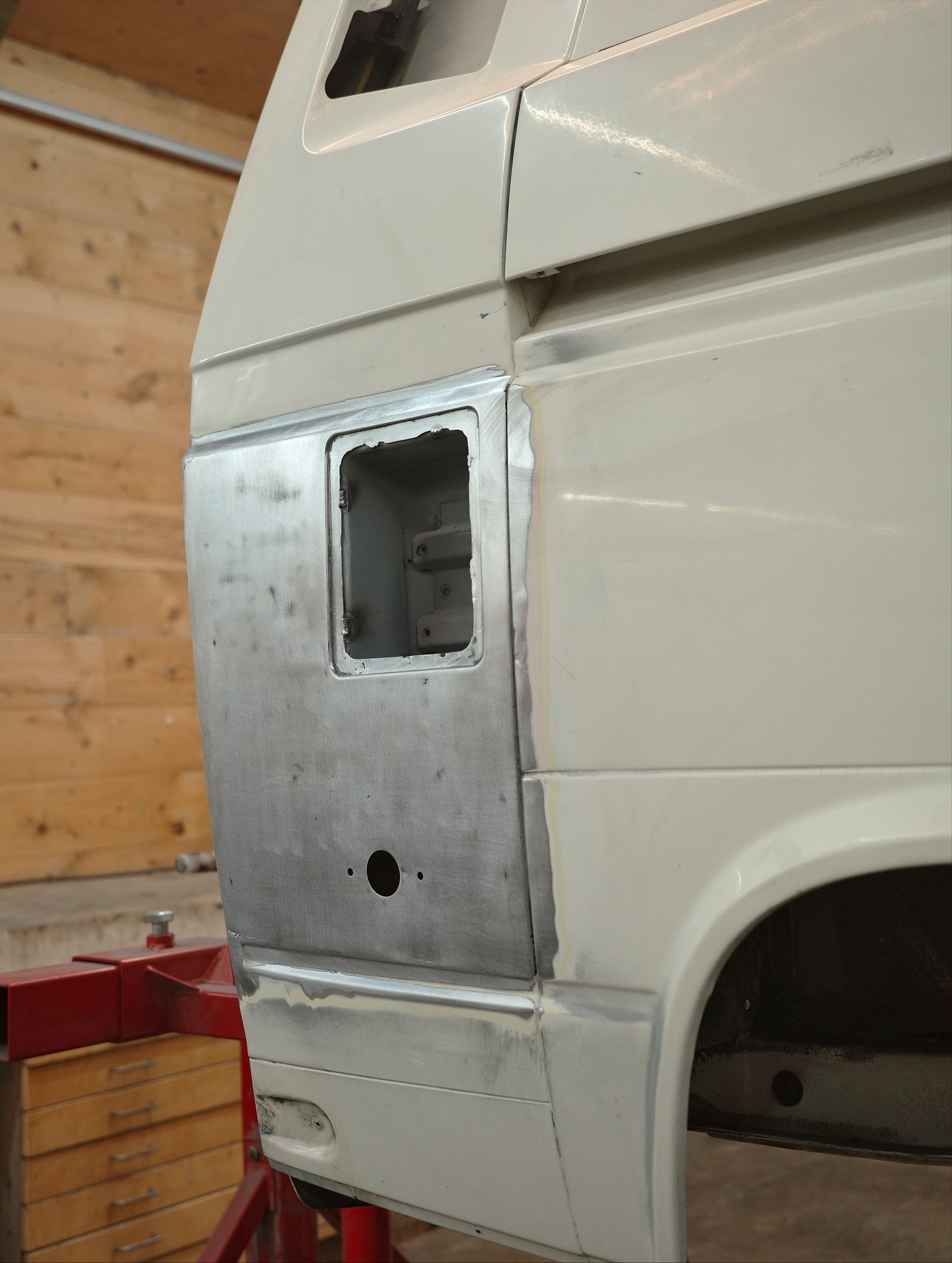 Using the Syncrowave to build Syncro westys. Poetic. #vanagon #syncro #restoration #restomod #vanagonlife