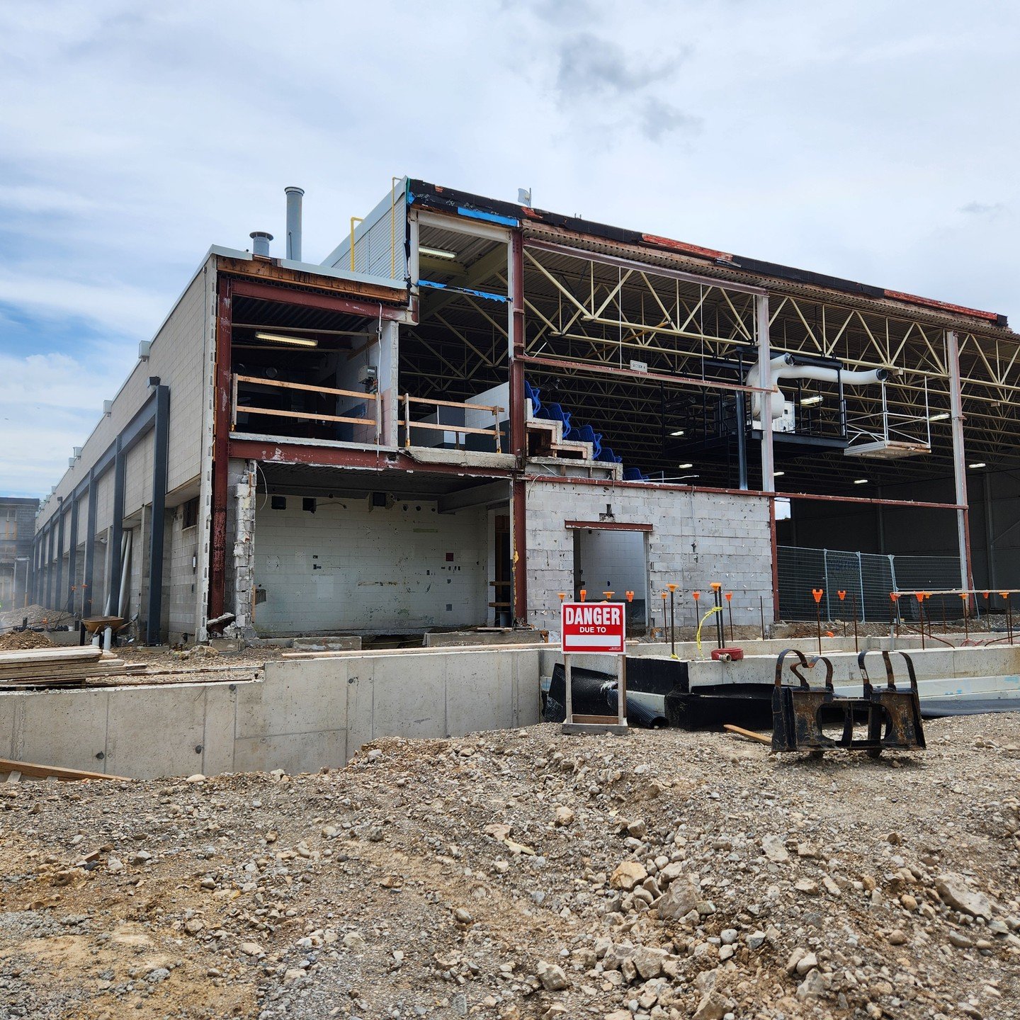 Progression of the Preston Auditorium Renovation and Addition. Infill ex. wall in the change-room corridor and shoring installed. Foundations are ongoing in preparation for the pre-eng structure. #foundation #masonry #demo #rebar #steel