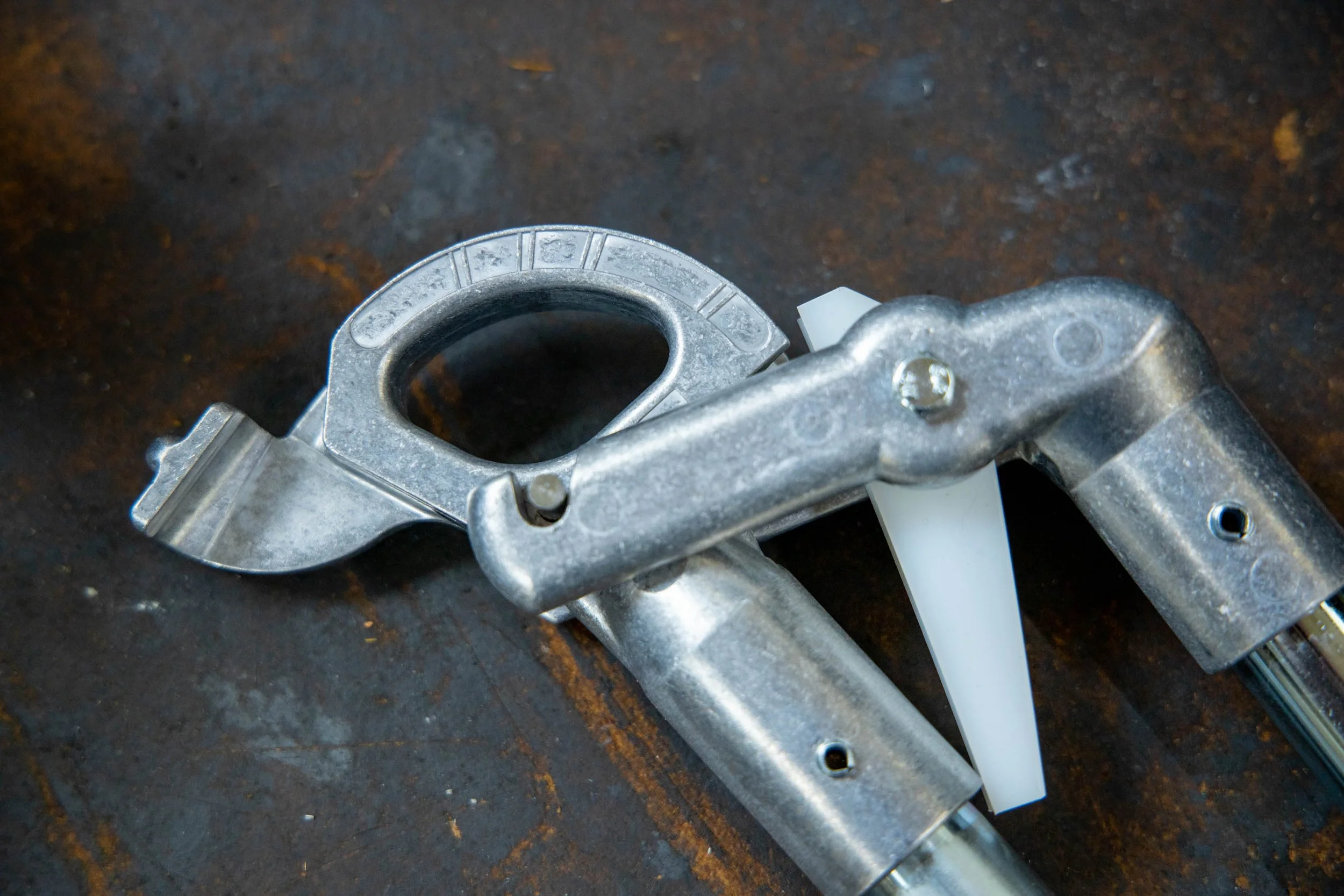 Monument Tools-11449 - 1215K.jpg