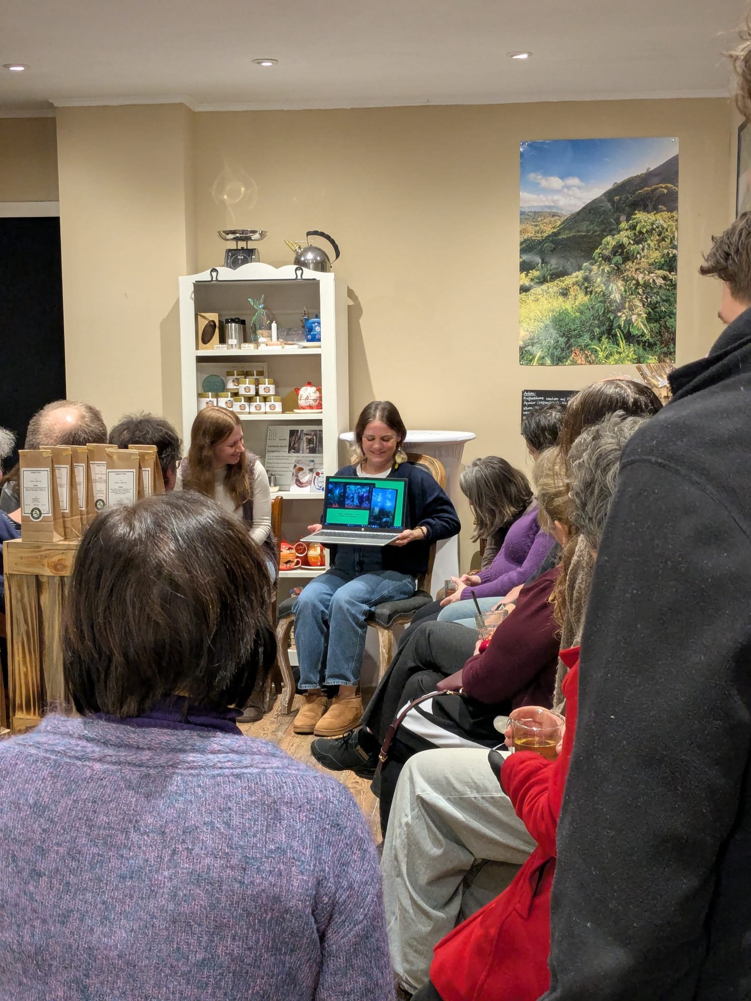 Vortrag - über Mutterbäume, Menschenrechte und gelebter Naturverbundenheit