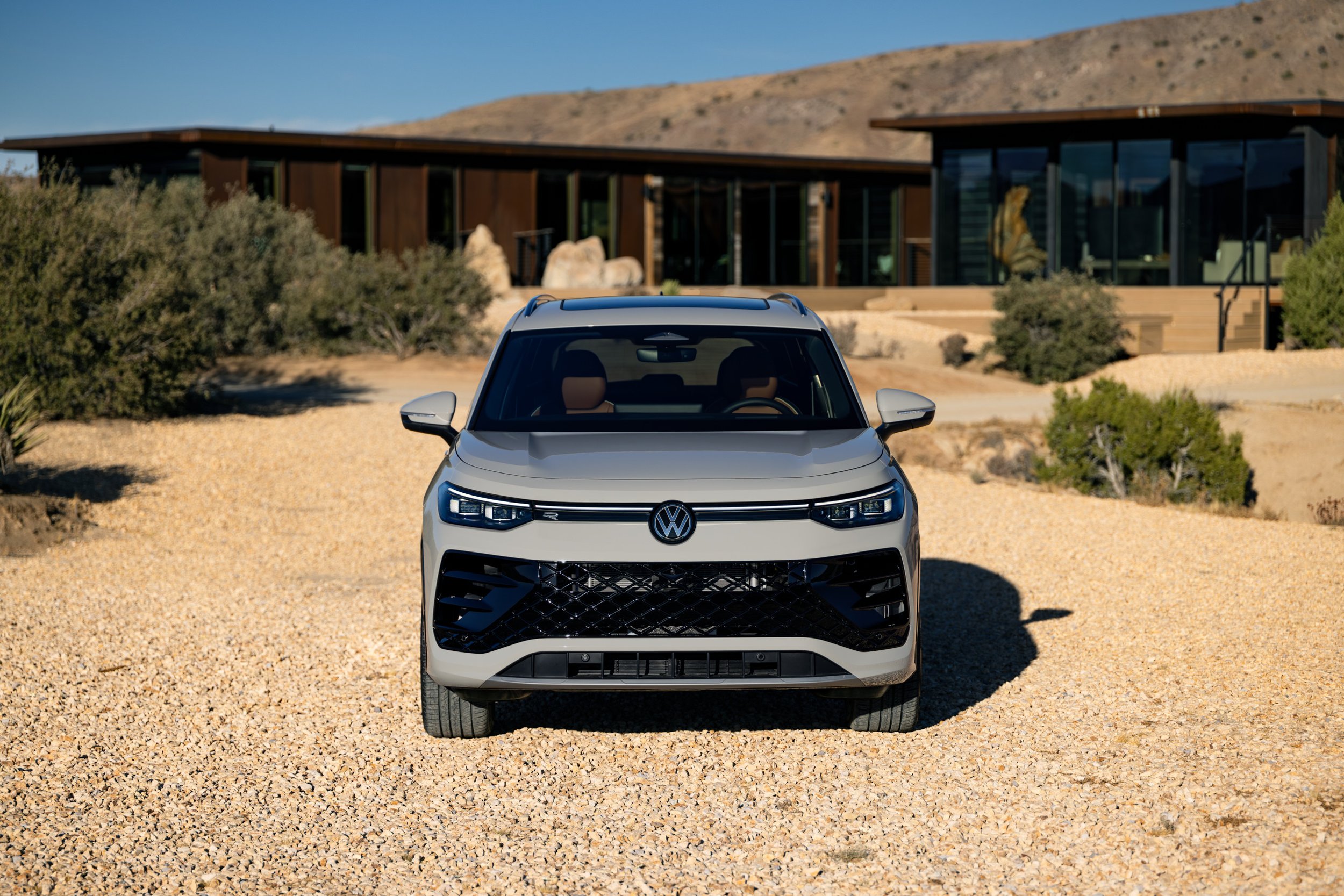2025 VW Tiguan R-Line - Ascott Grey - © Sam Dobbins 2024 - 0955-Enhanced-NR-Edit_RT.jpg