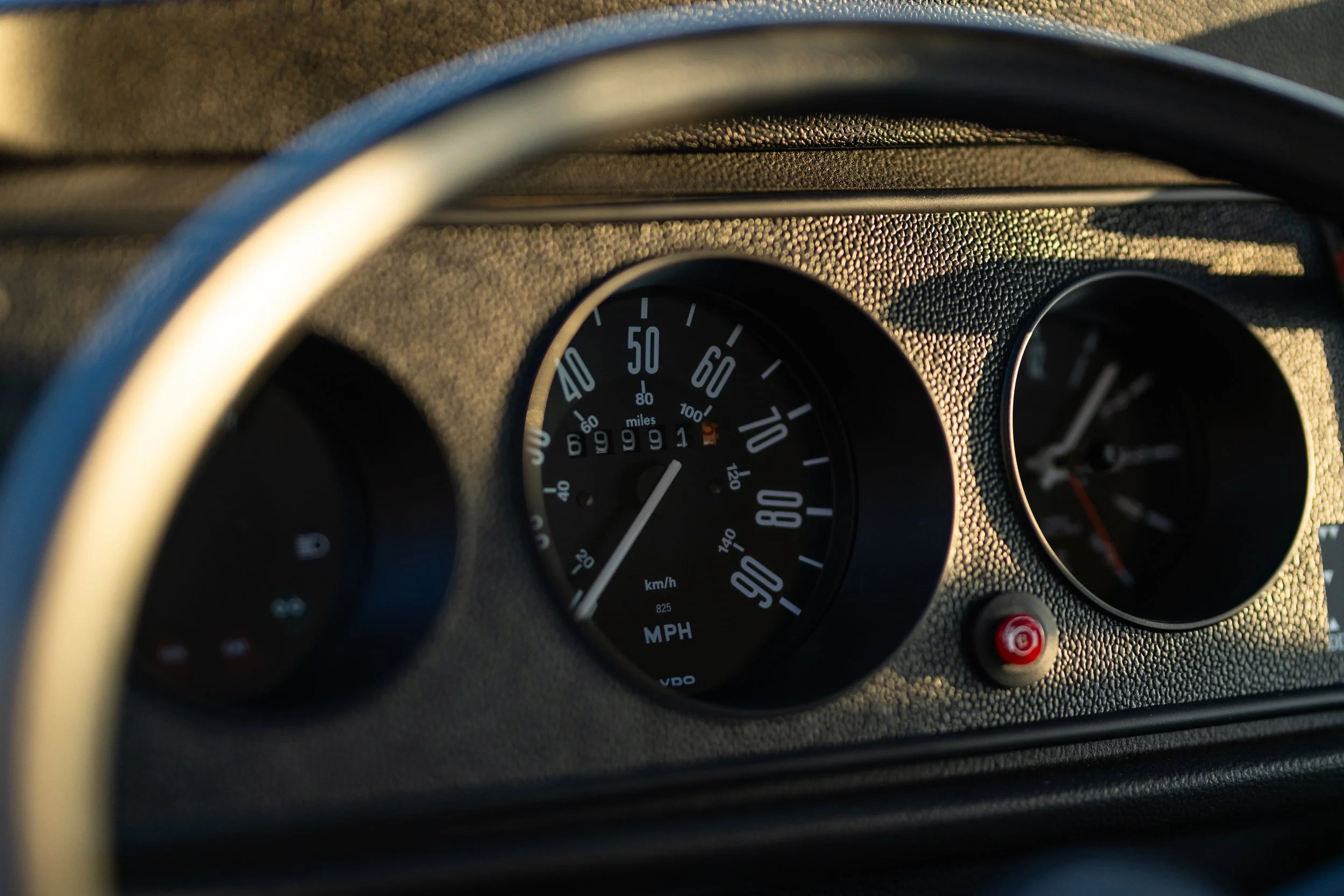 1977-Volkswagen Bus-Azul-More Than Productions-4806.jpg