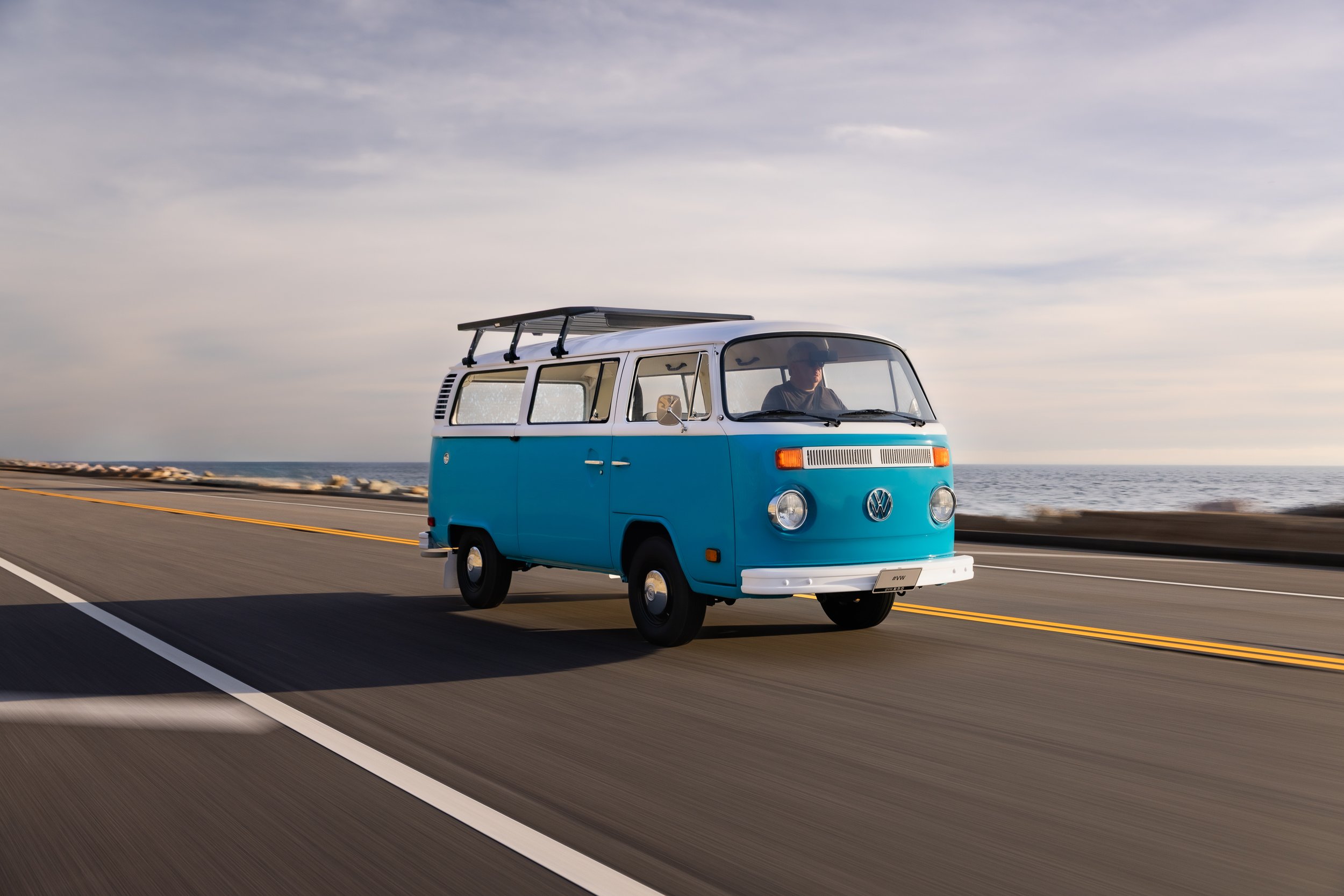 1977 VW Bus - Azul - Running - © Sam Dobbins 2025 _JD_6921-Edit.jpg