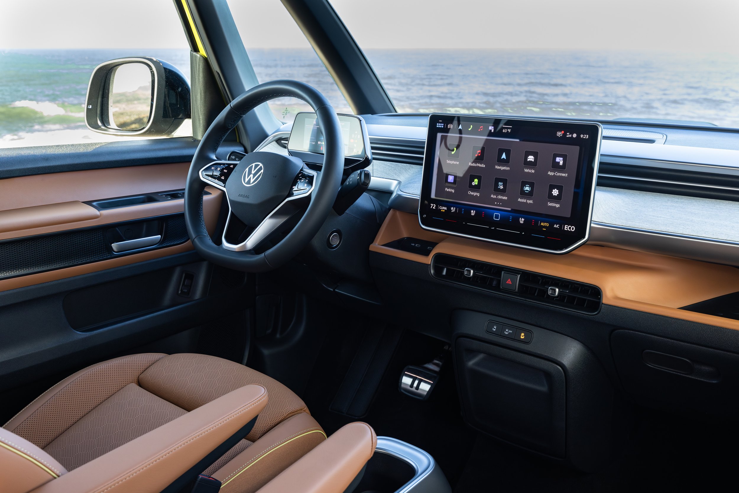 VW ID. Buzz - Pomelo Yellow - Interior - © Sam Dobbins 2024 -2713-Enhanced-NR.jpg