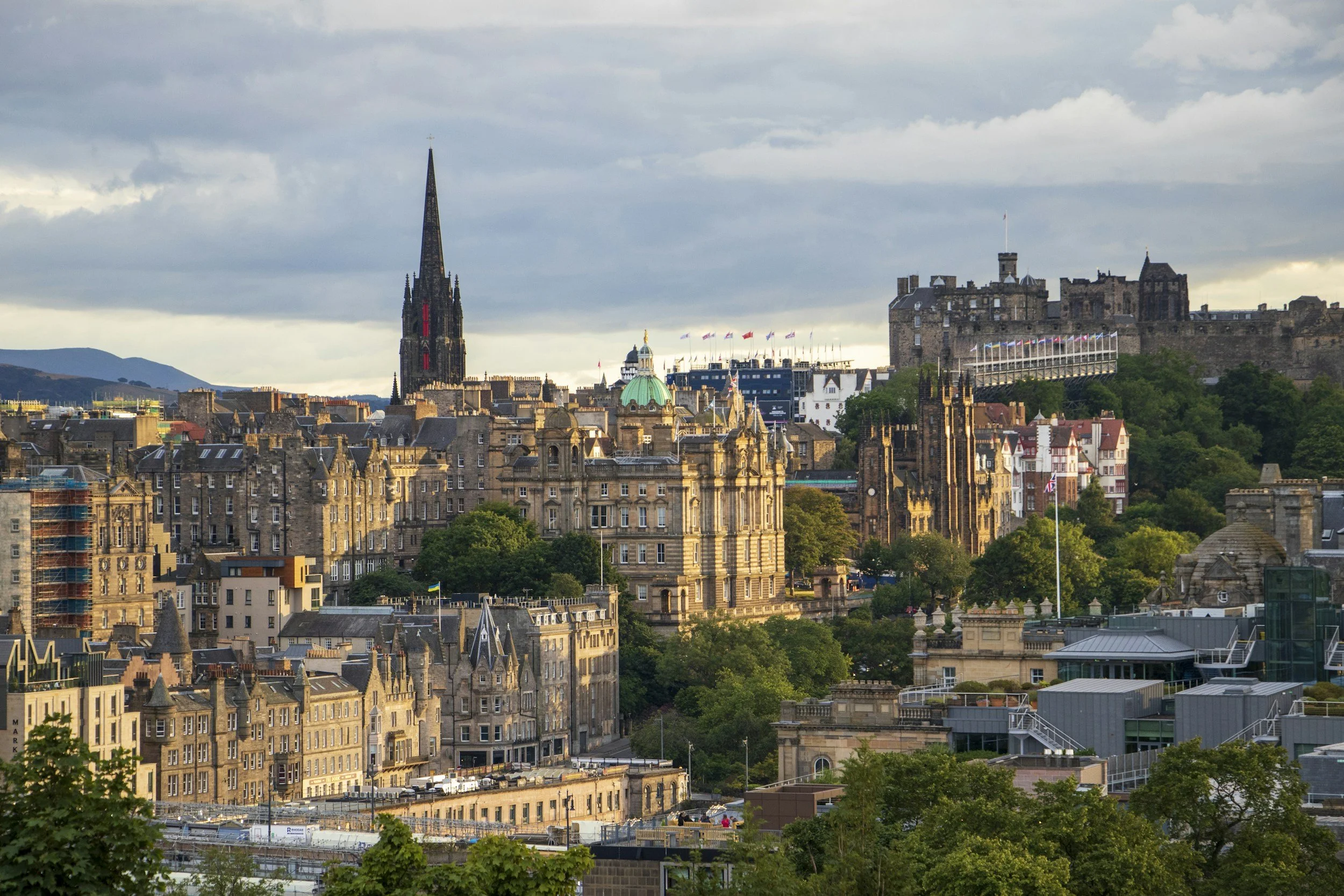 Edinburgh skyline