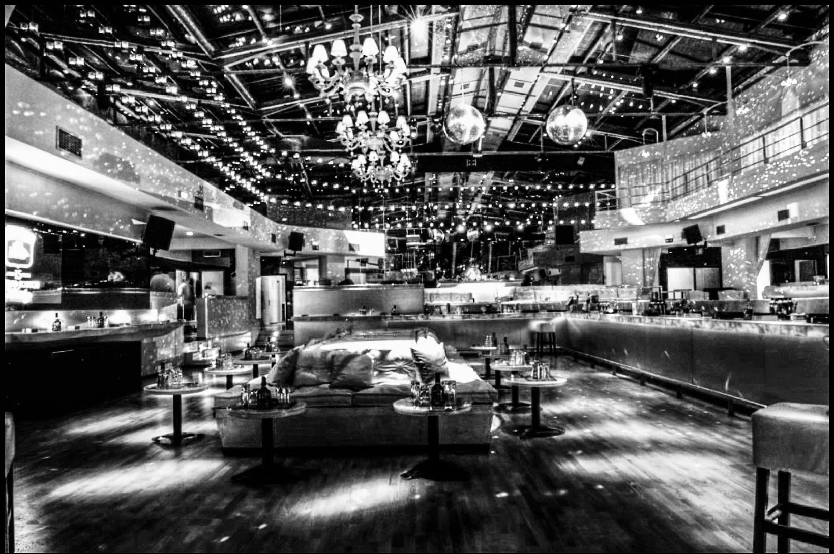 Mercedes summer Club, Chania