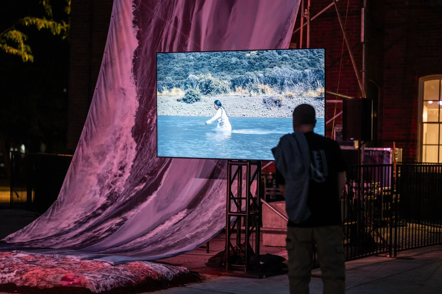 asinnajaq, textile and video installation "River Piece: Etobicoke", Photo by Jae Yang 