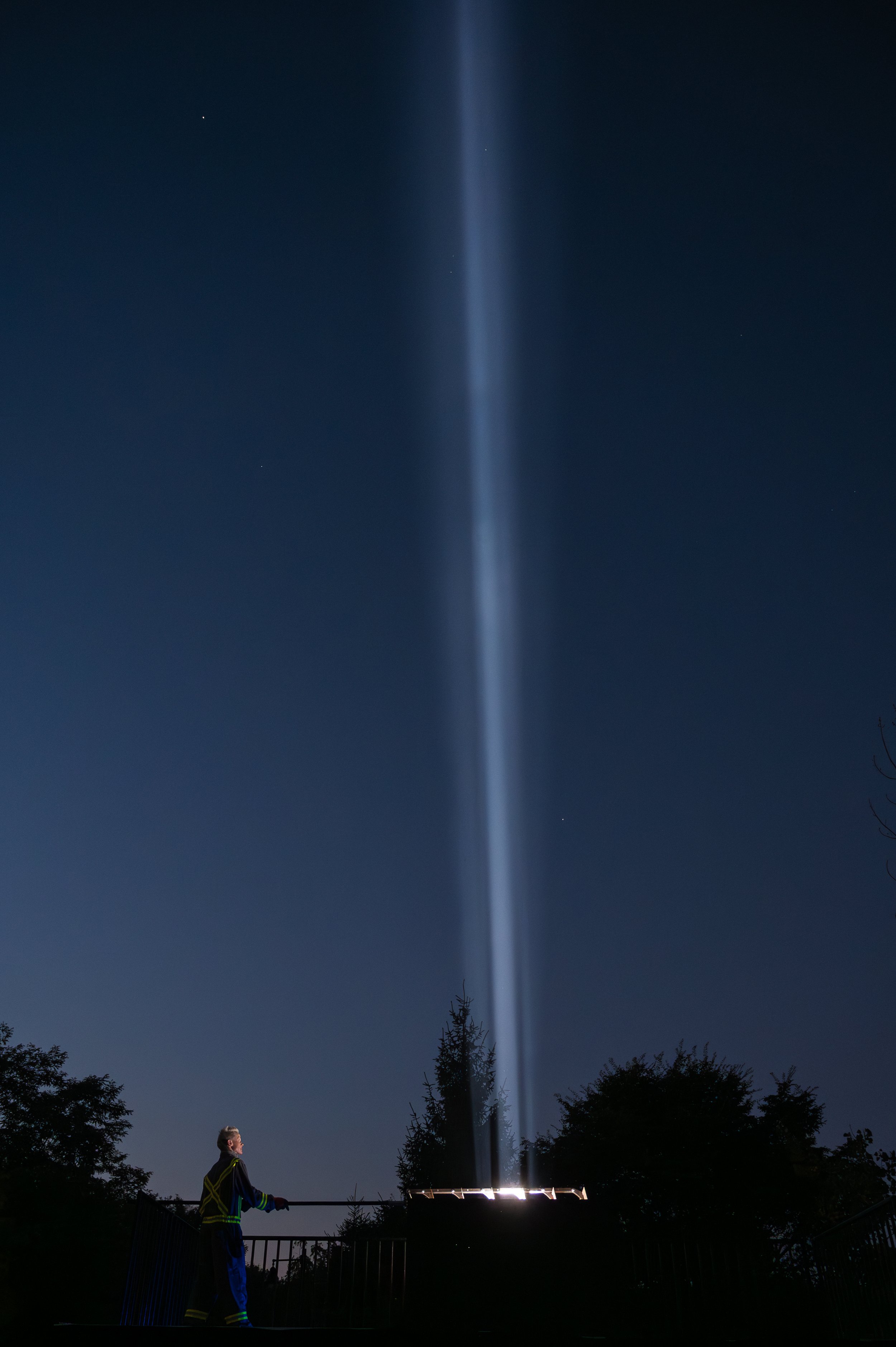 Cassils, durational performance "Undersight", Photo by Alejandro Santiago