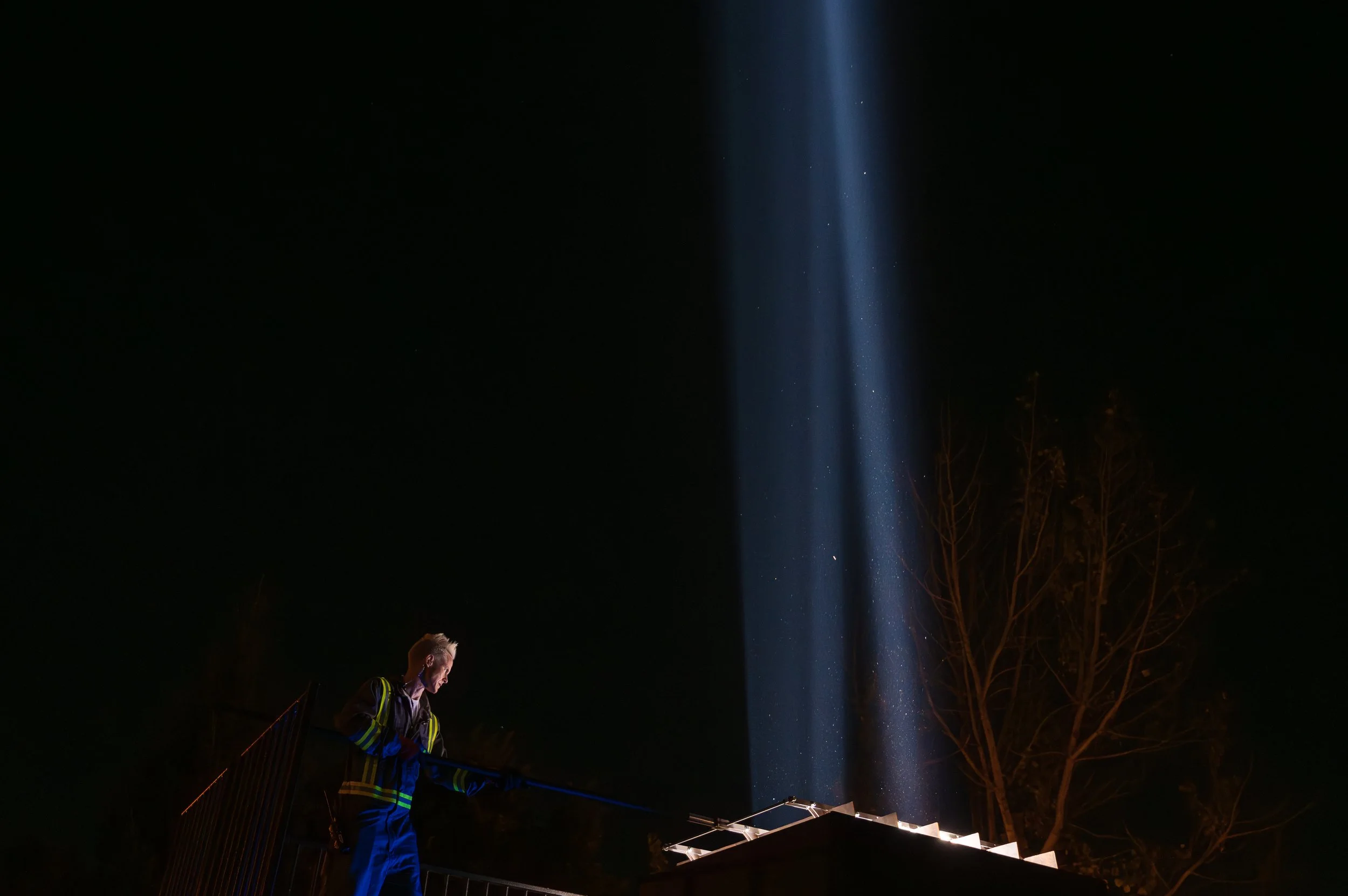 Cassils, durational performance "Undersight", Photo by Alejandro Santiago