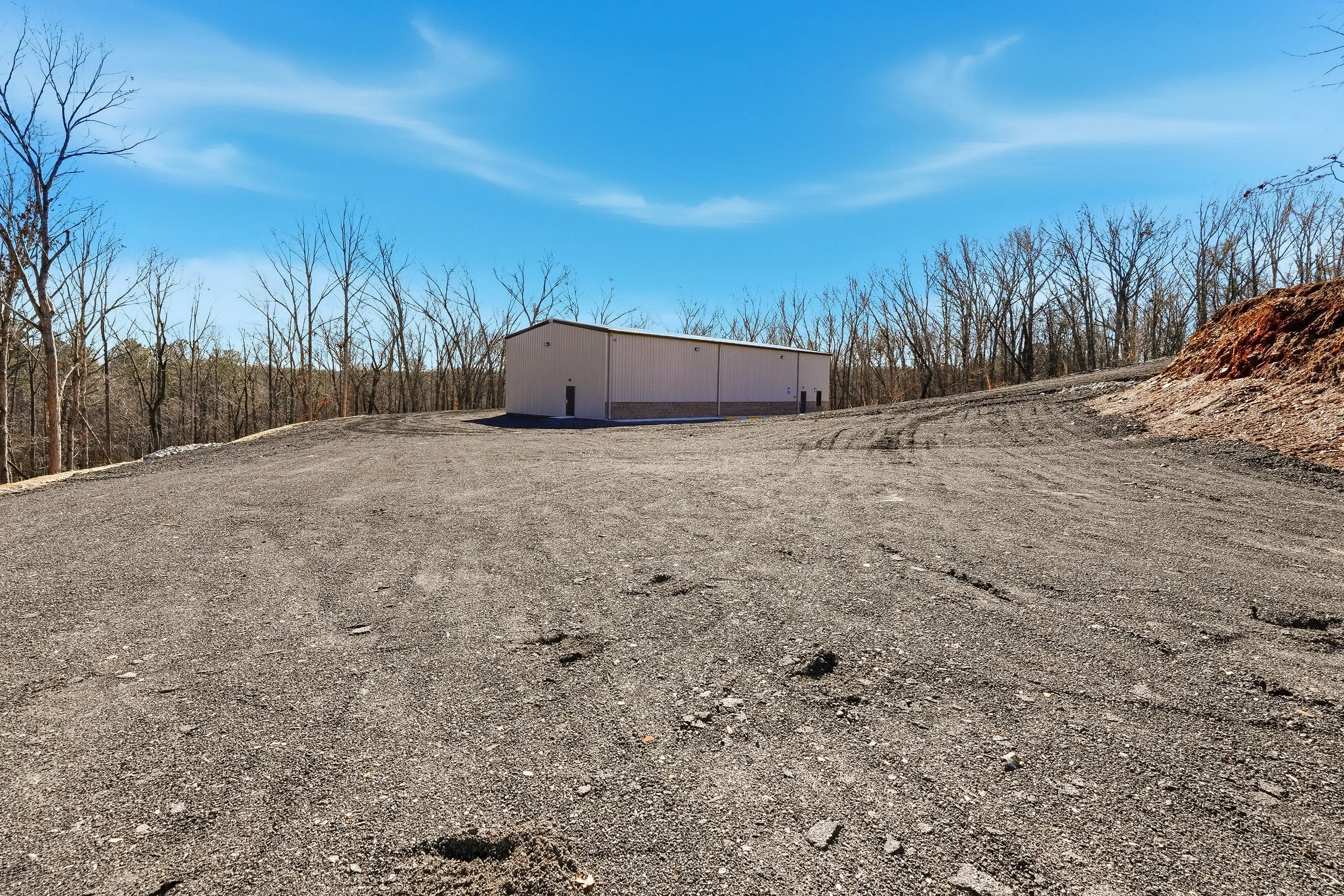 008 - 610 hogan pond ln ball ground ga.jpg