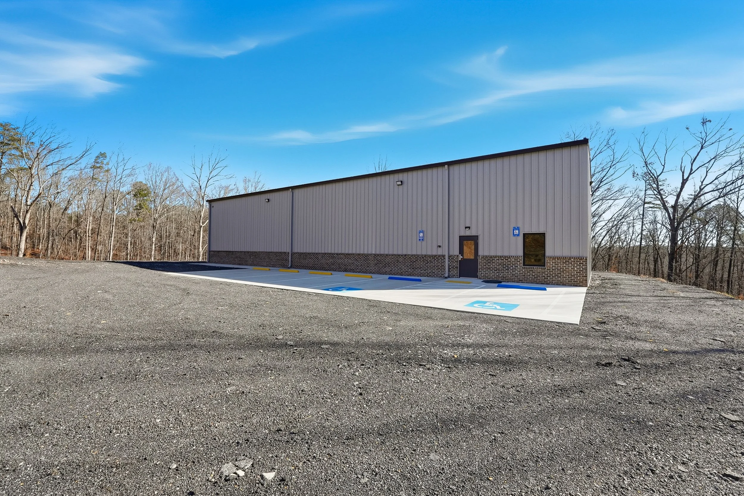 007 - 610 hogan pond ln ball ground ga.jpg