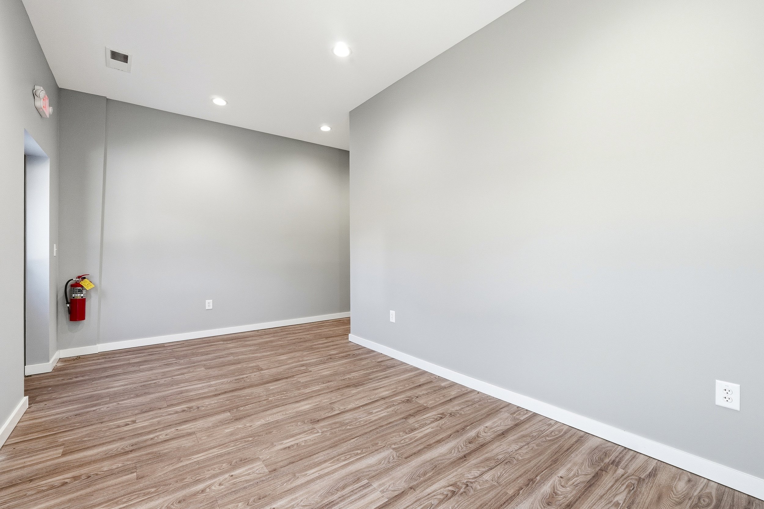 016 - 610 hogan pond ln ball ground ga.jpg